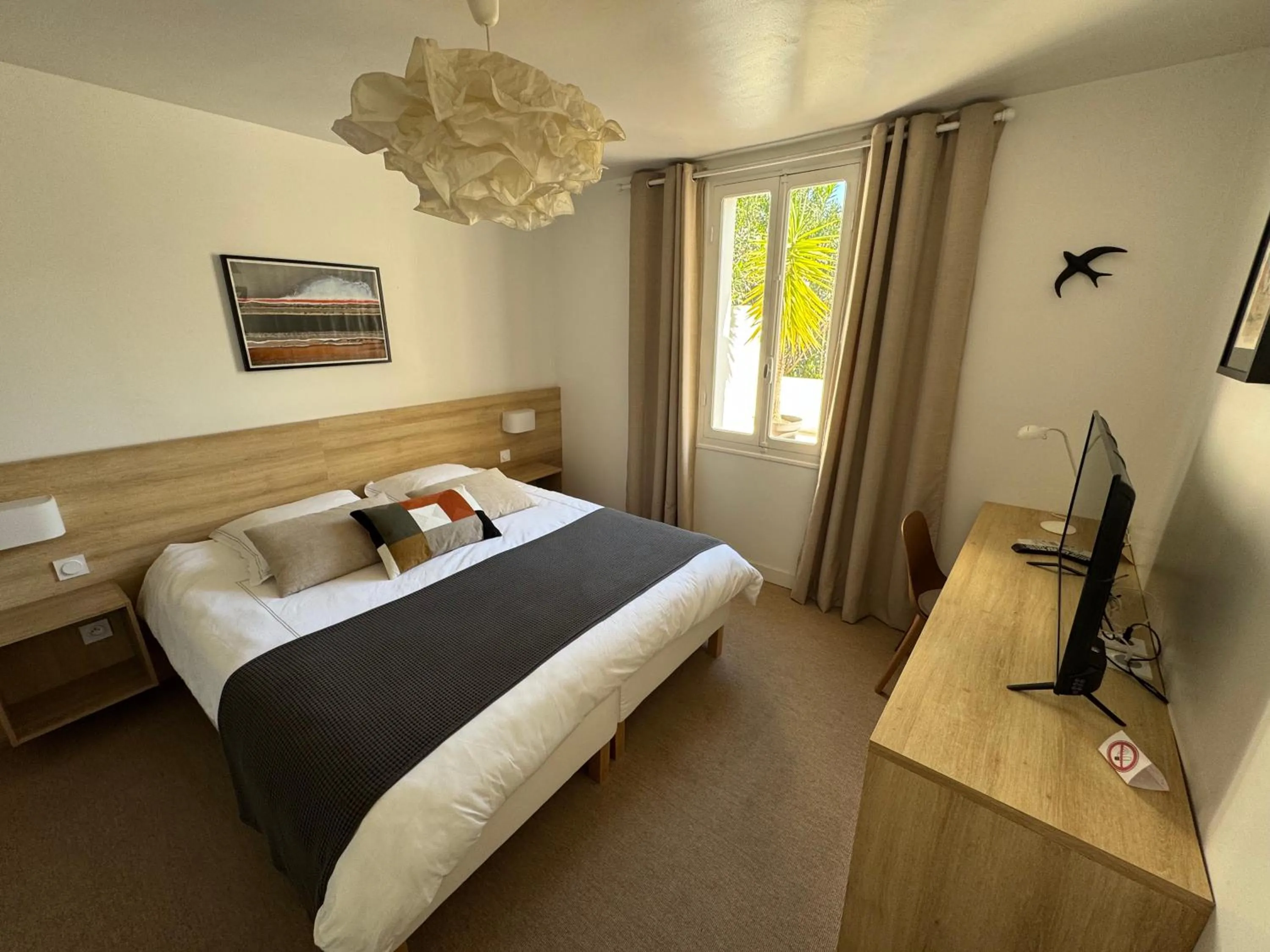 Bel Appartement Terrasse Intra Muros - Certifié Étoiles de France