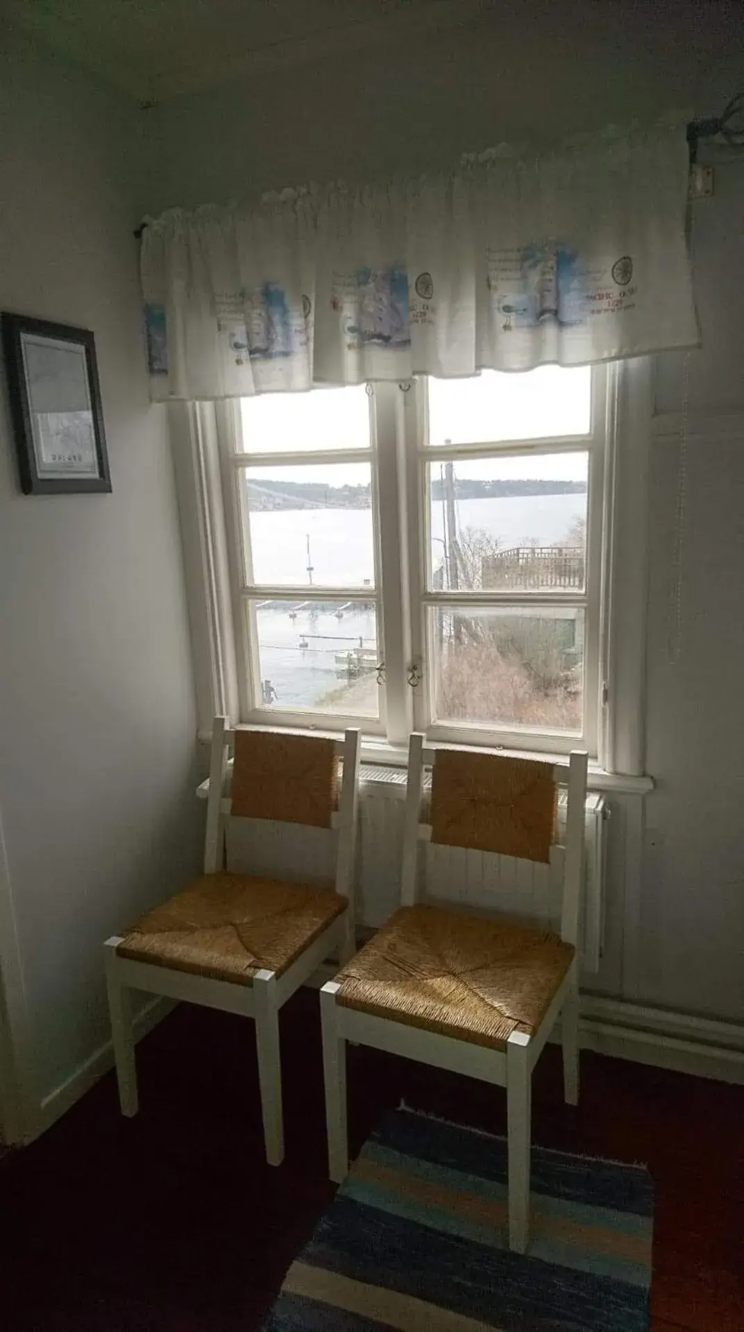 Small Twin Room in Vandrarhemmet Lotsen Small Twin Room in Vandrarhemmet Lotsen