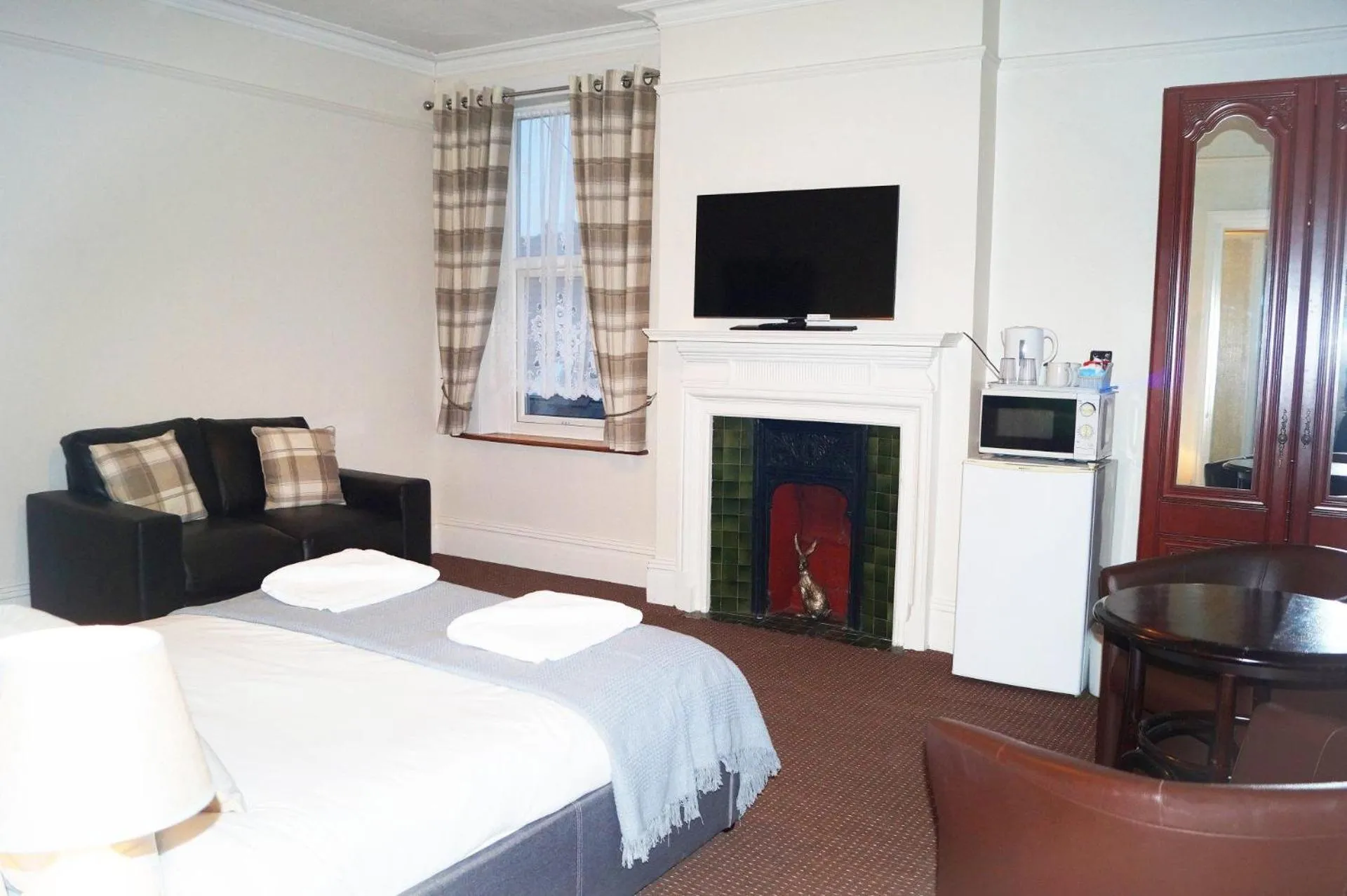 Bedroom, Bed in Ricky Road Guest House