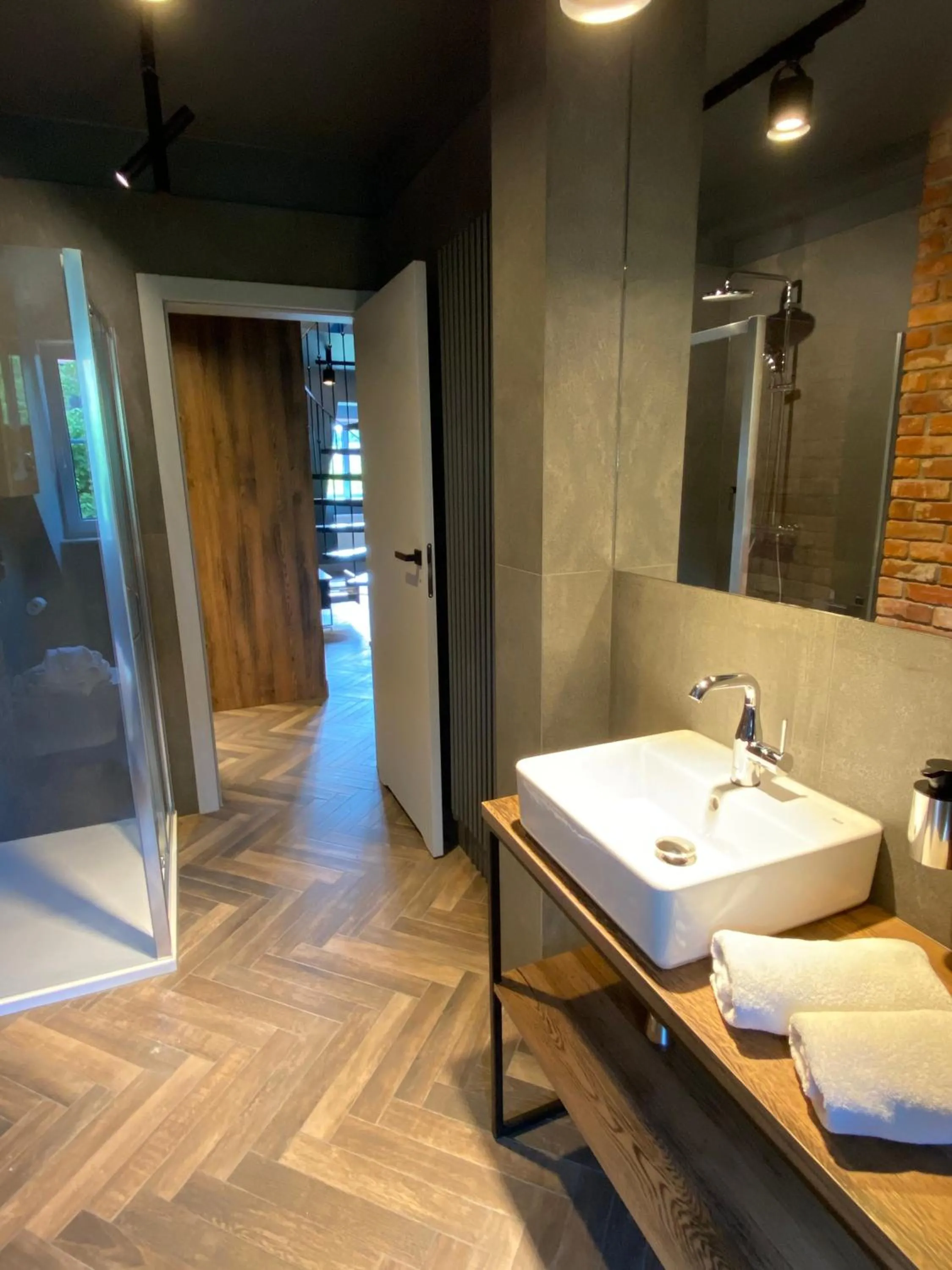 Shower in Old Town Luxury Apartments Zgorzelec