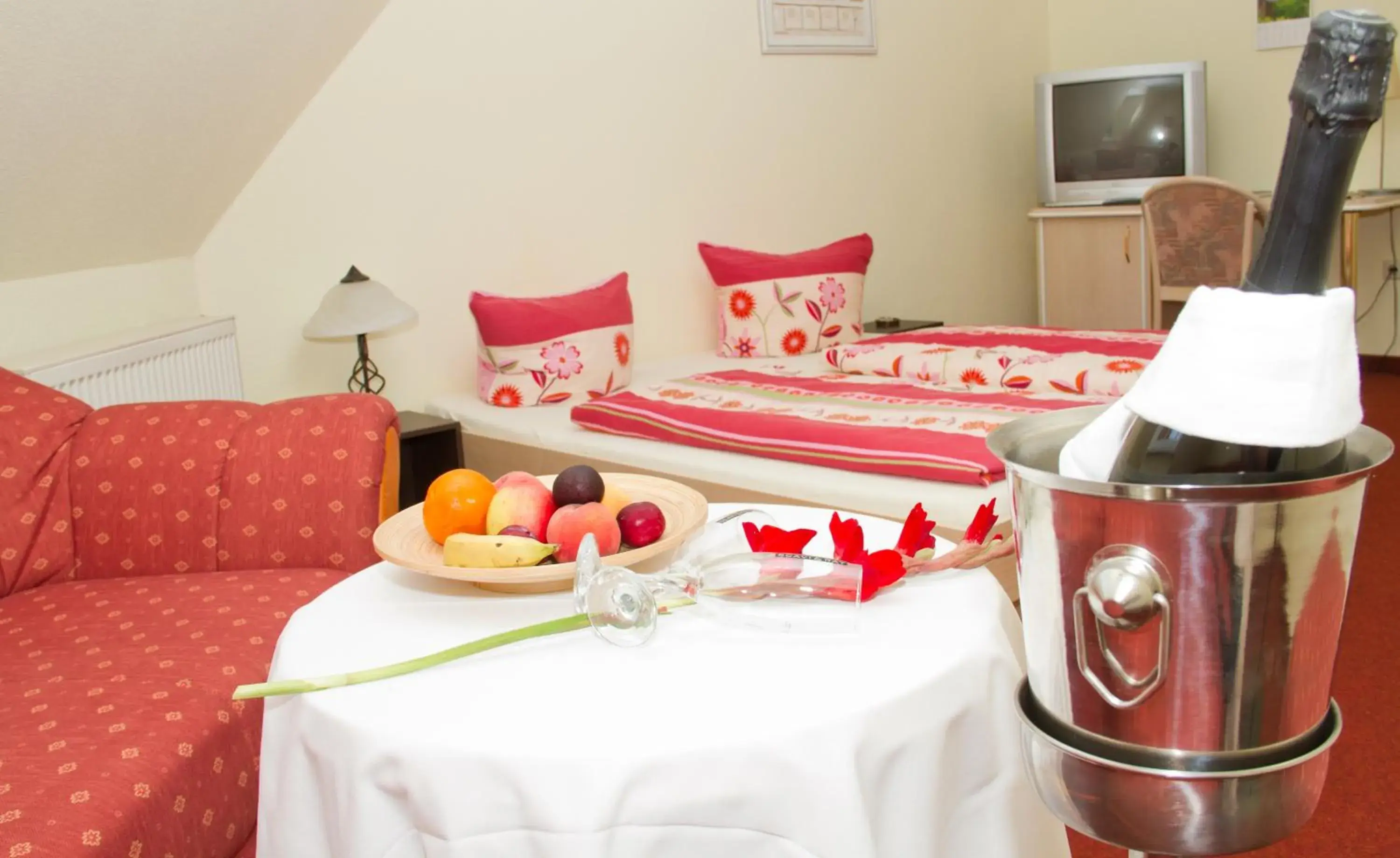 Double Room in Hotel Zwei Linden Double Room in Hotel Zwei Linden