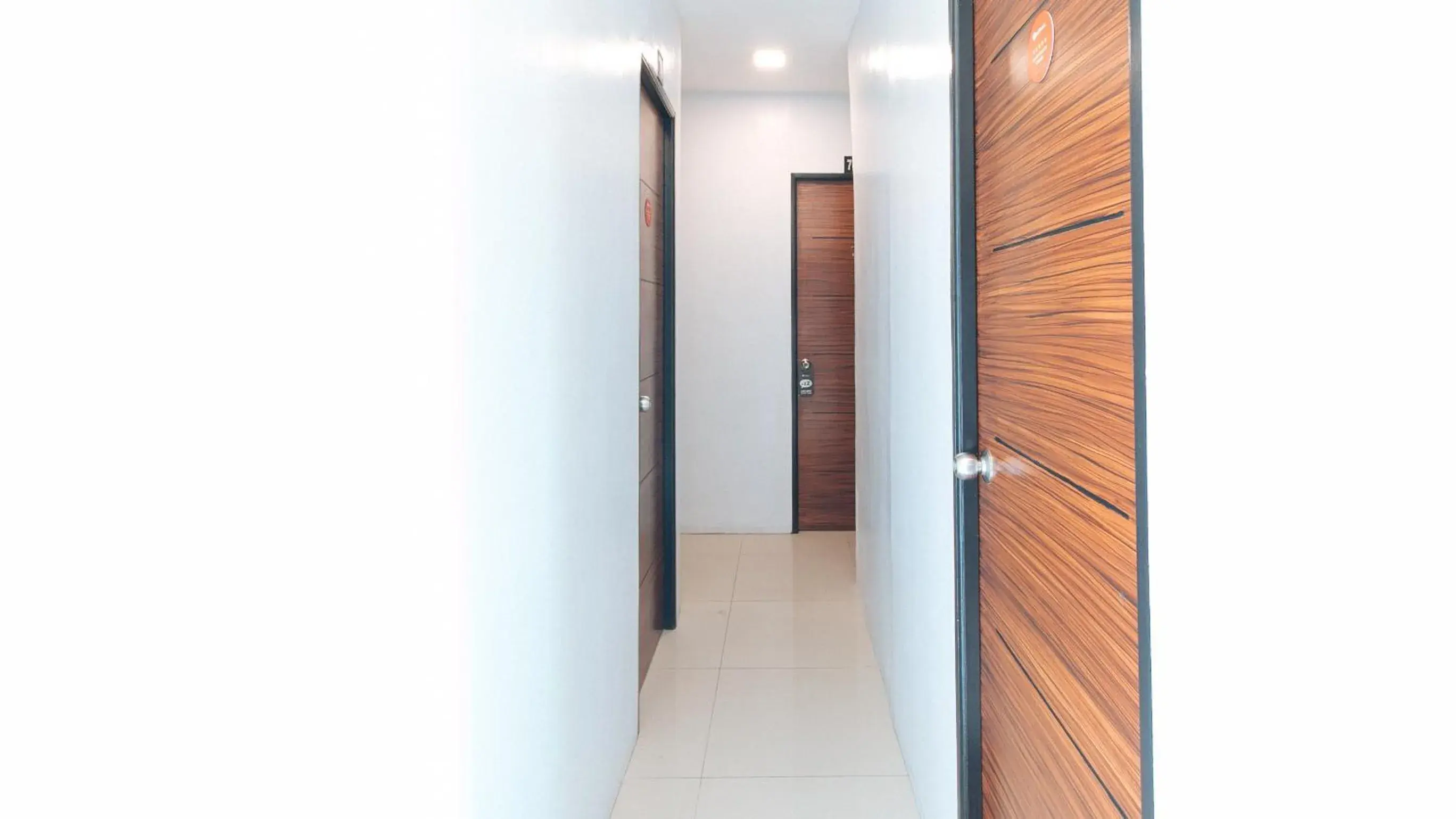 View (from property/room) in RedDoorz near Quiapo Church Manila View (from property/room) in RedDoorz near Quiapo Church Manila