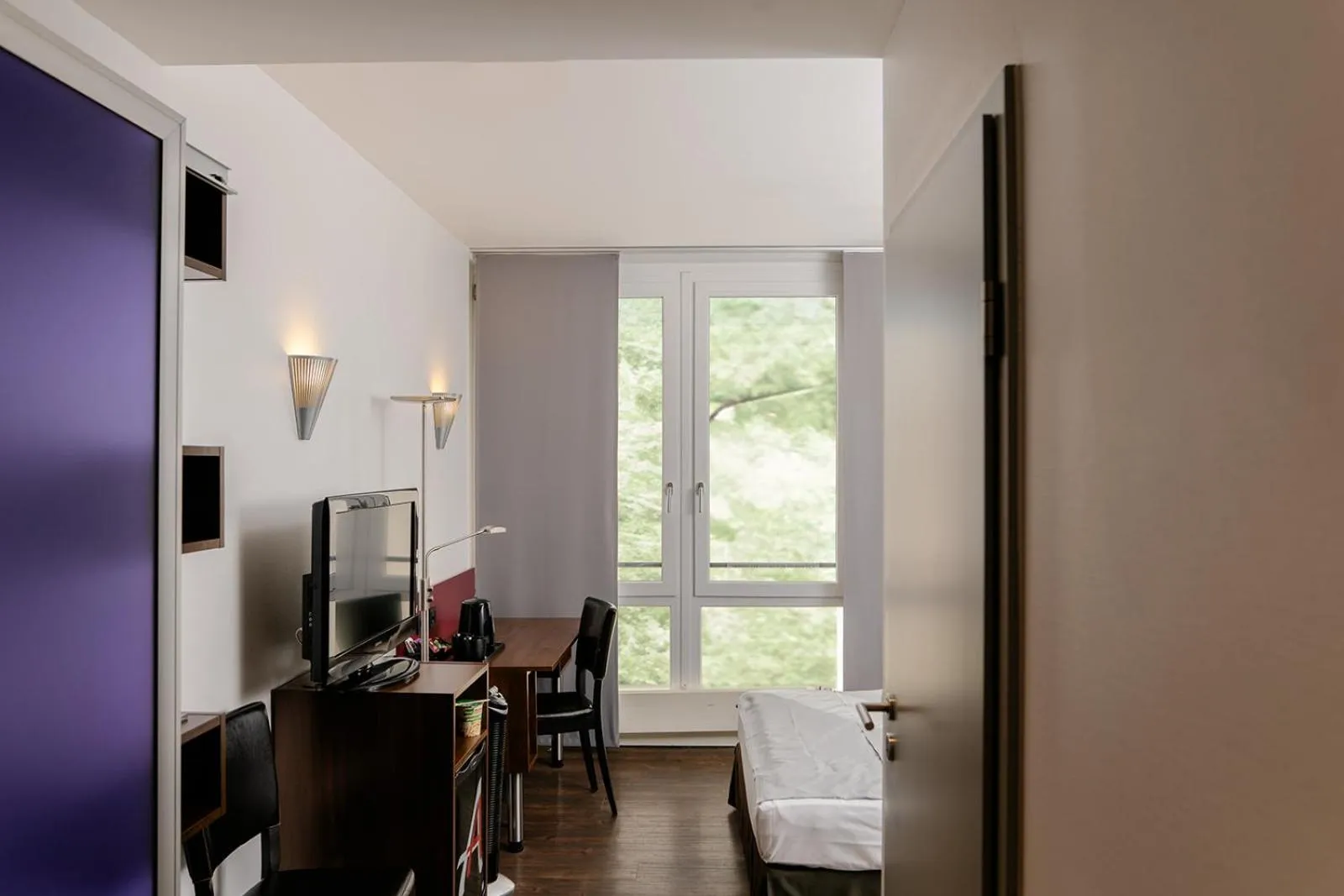 Photo of the whole room in Auszeit Hotel Düsseldorf - das Frühstückshotel