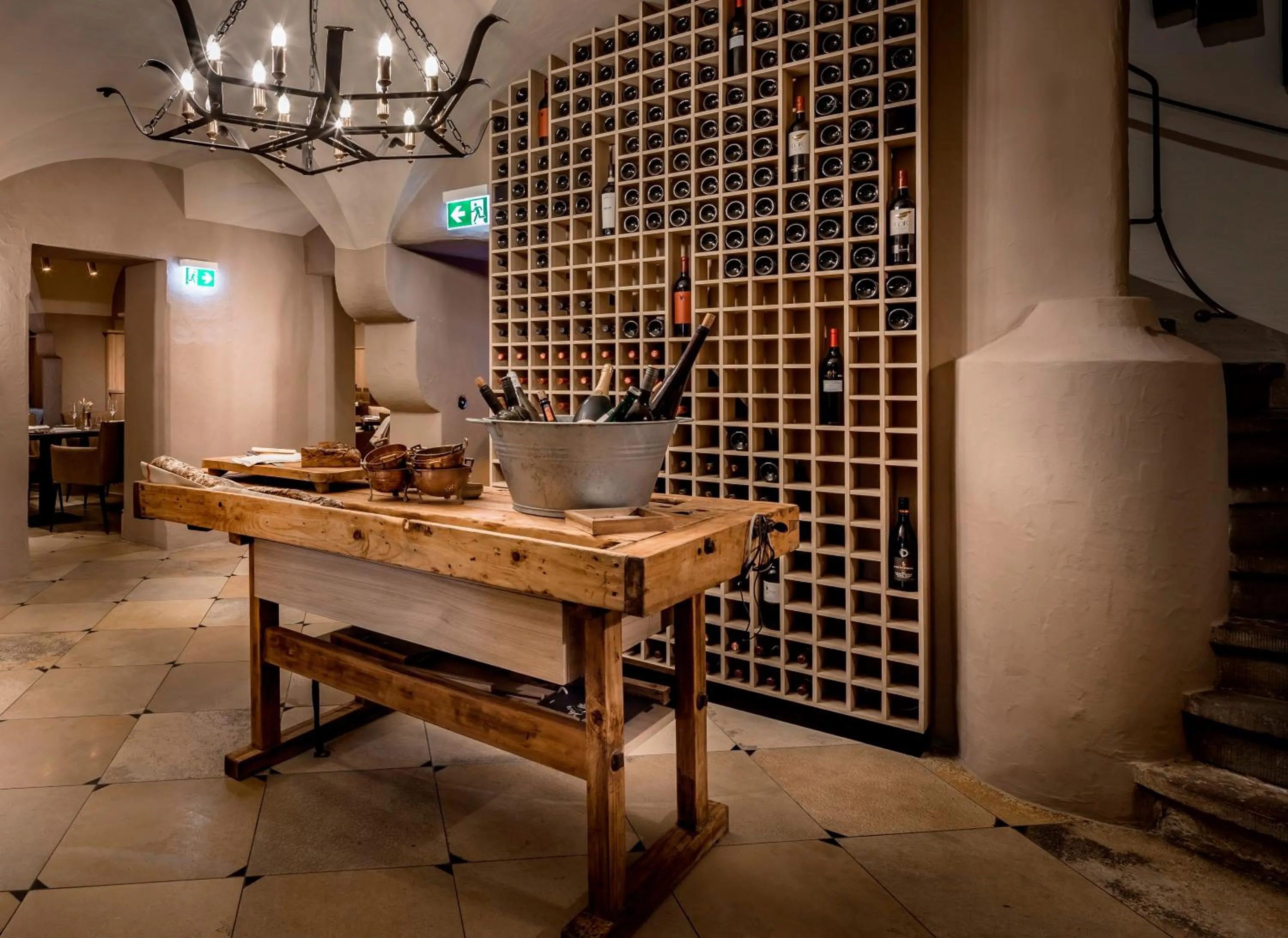 Restaurant/places to eat in Platzl Hotel - Superior