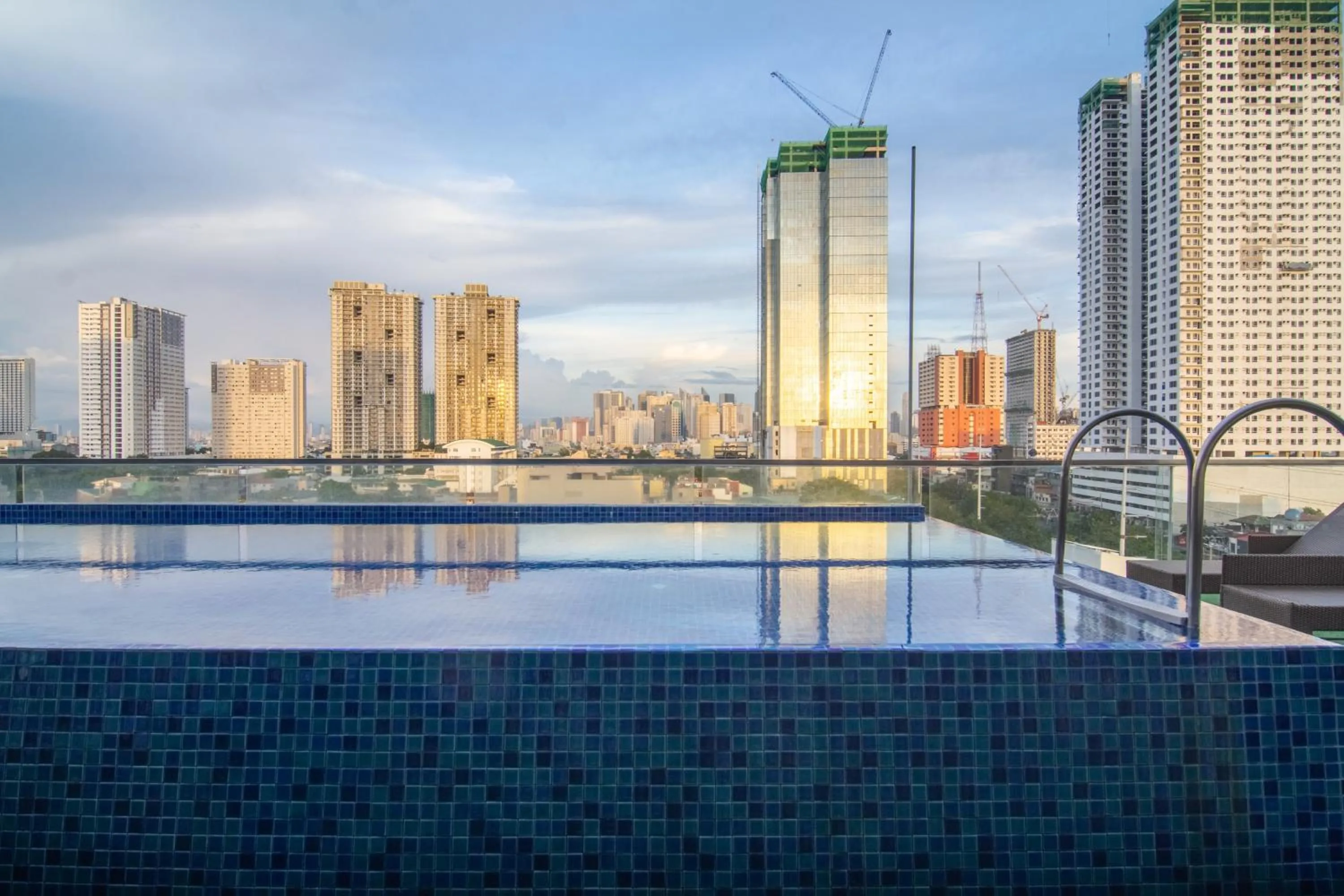 ARK Hostel City Center Manila