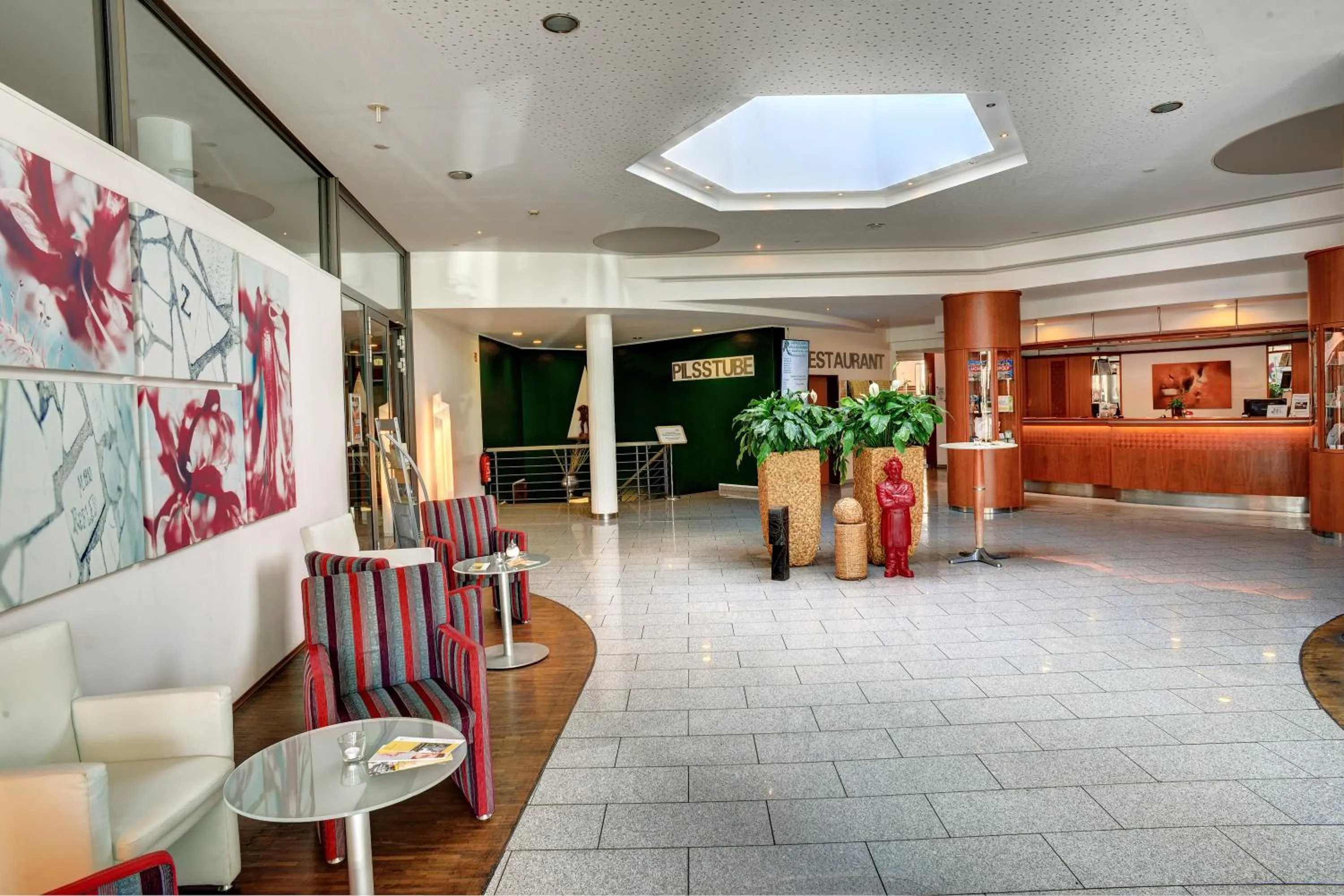 Lobby or reception in Ringhotel Zweibruecker Hof