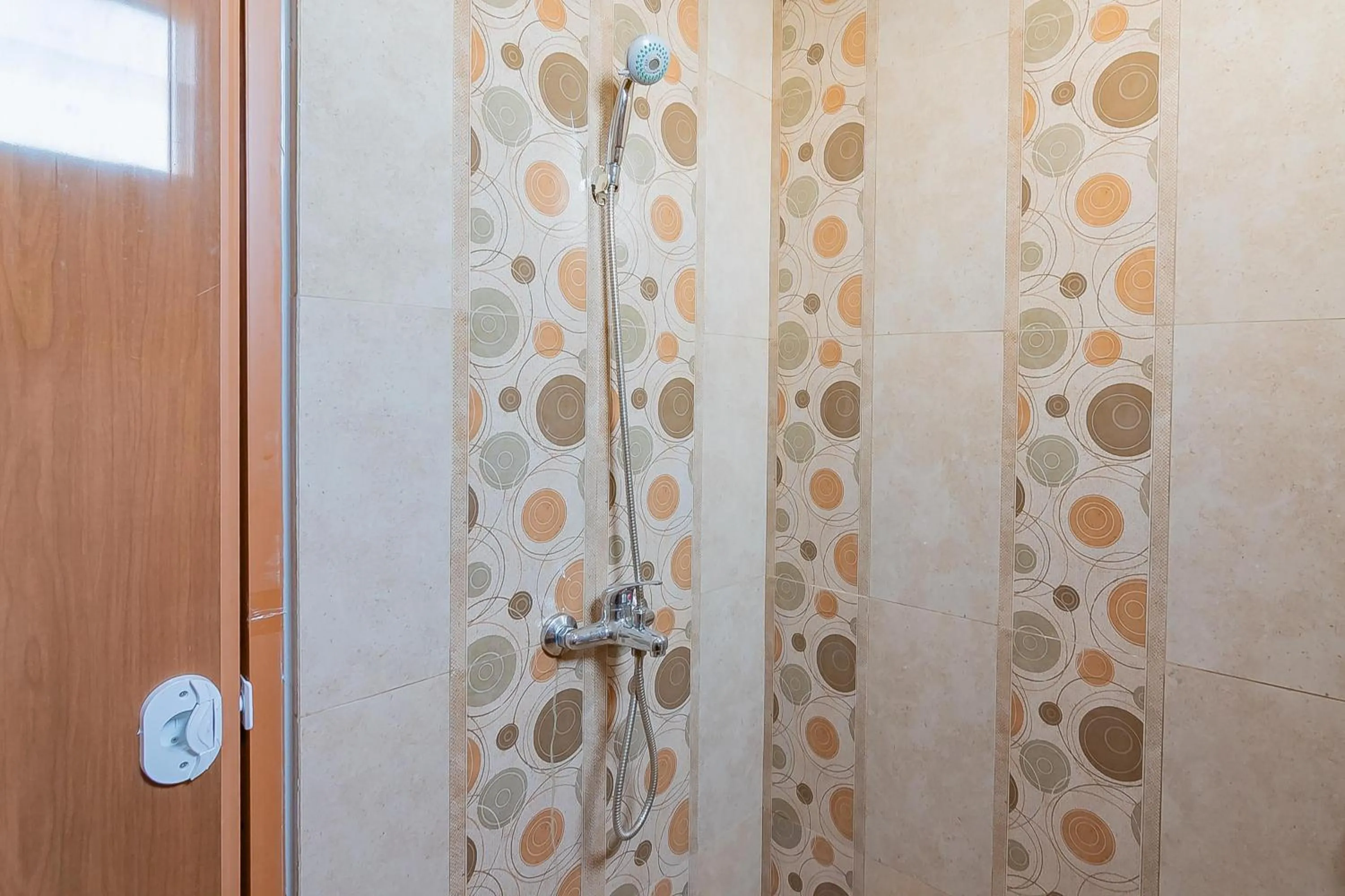 Bathroom in RedDoorz Plus near Taman Budaya Samarinda