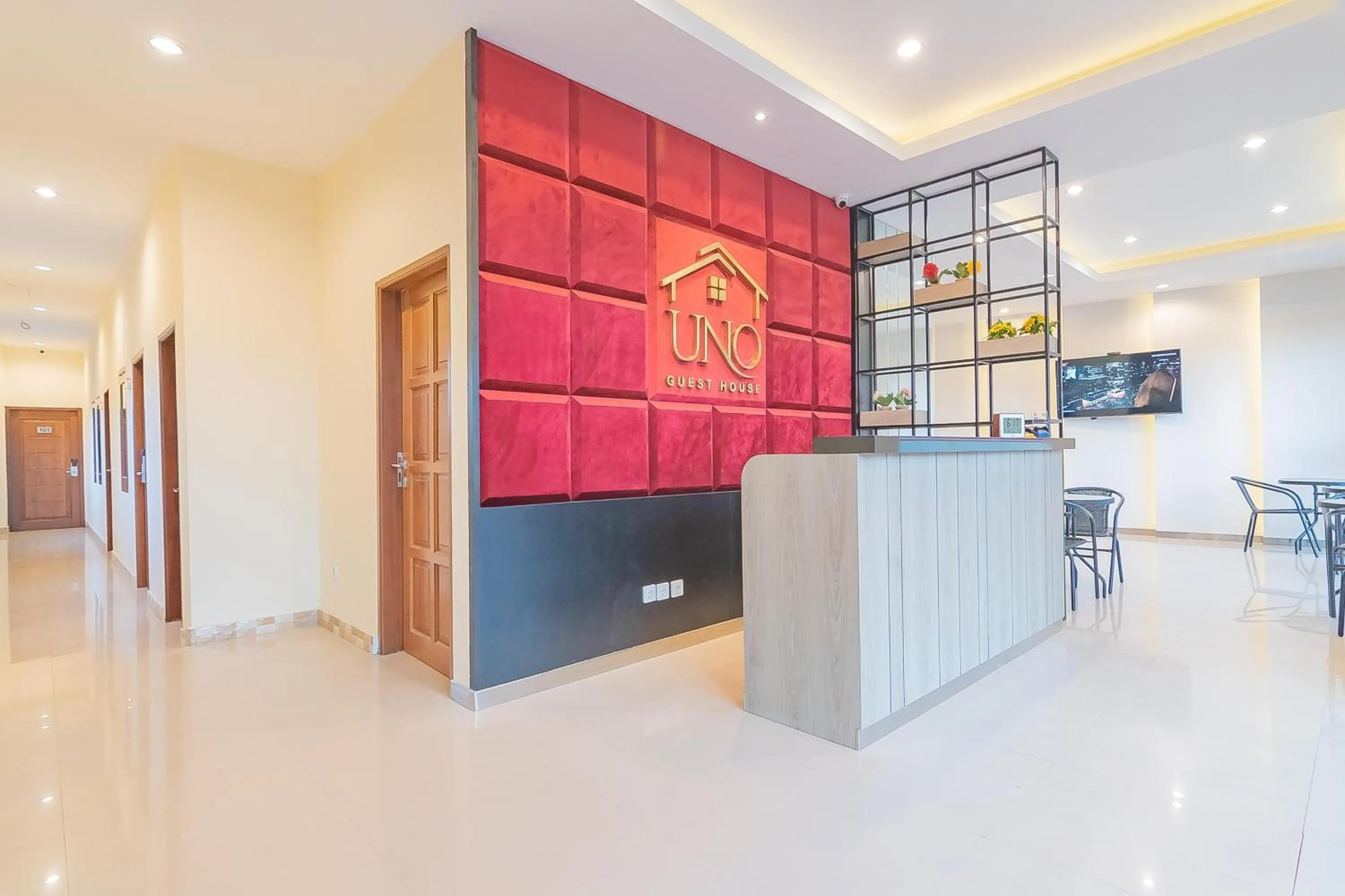 Lobby or reception in RedDoorz Plus @ Siradj Salman Samarinda