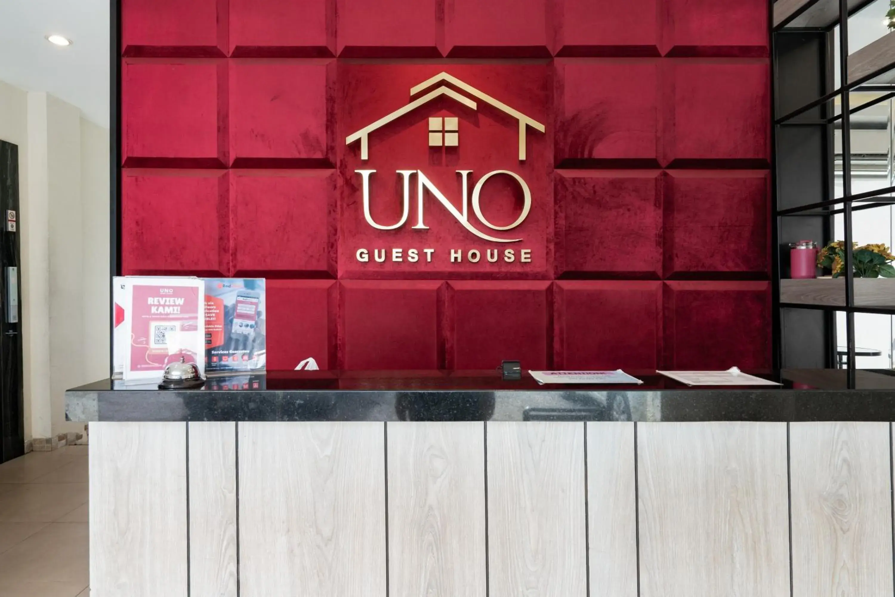 RedDoorz Plus @ Siradj Salman Samarinda RedDoorz Plus @ Siradj Salman Samarinda