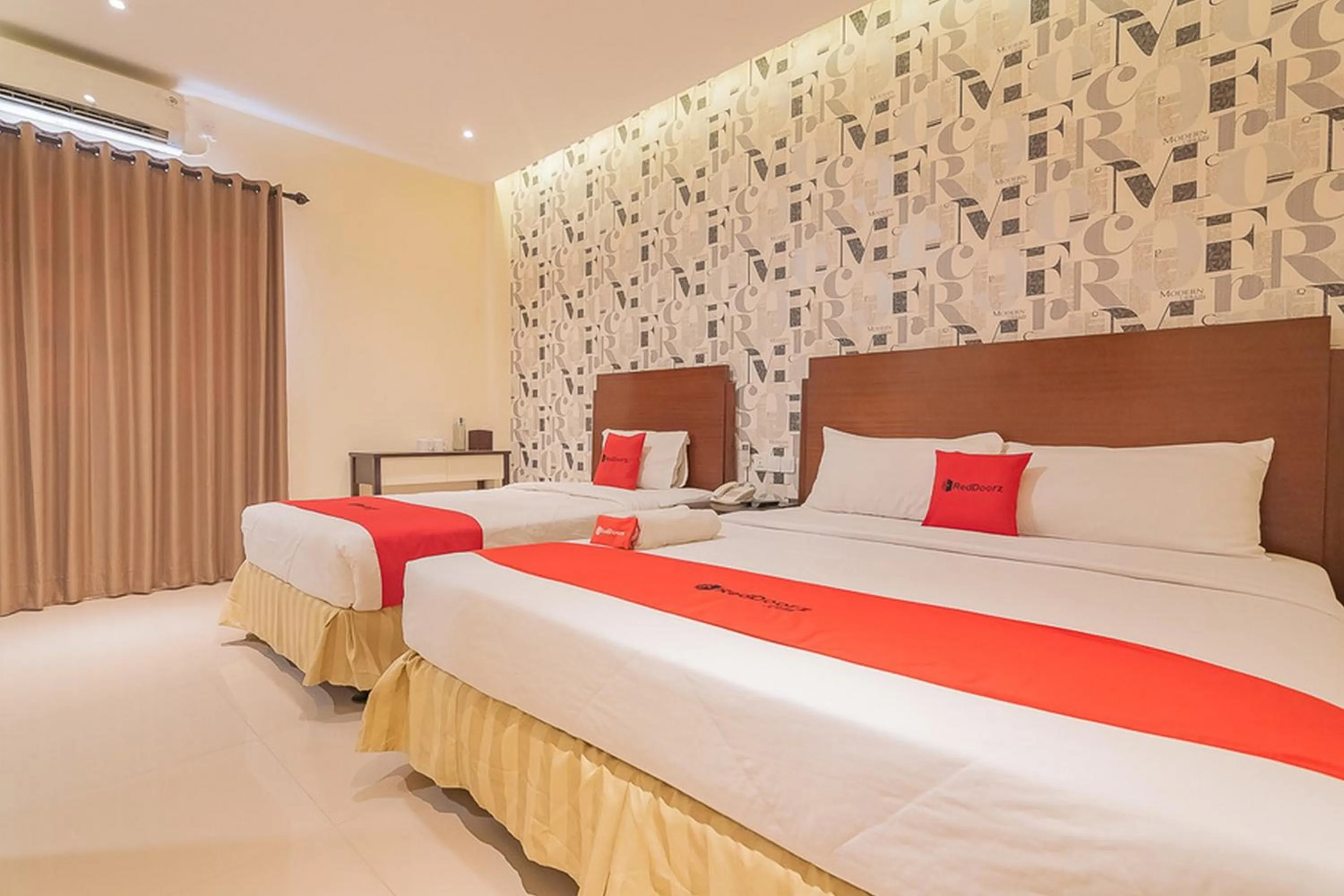 Bed in RedDoorz Plus @ Siradj Salman Samarinda