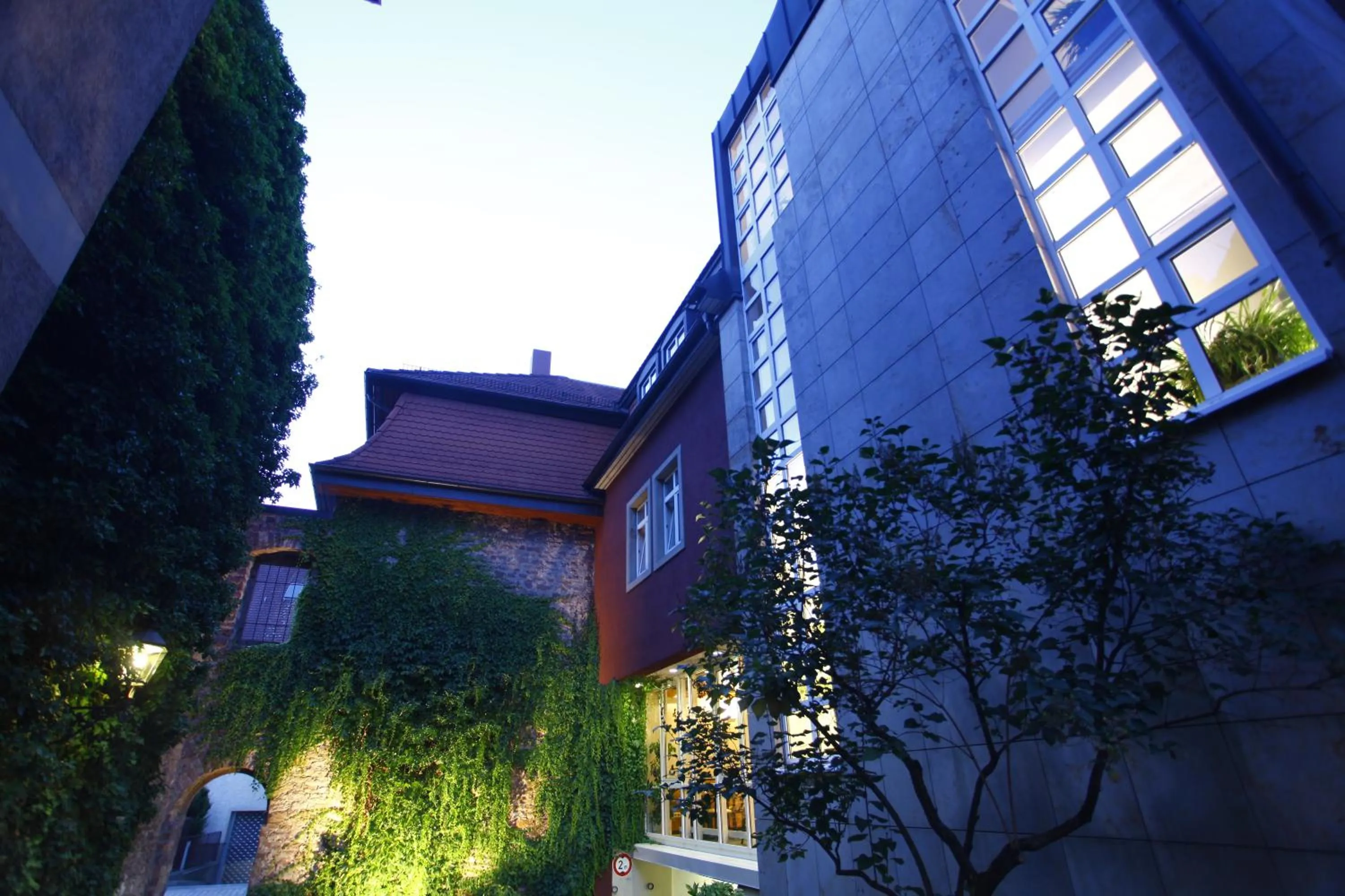 Facade/entrance in Stadthotel Engel