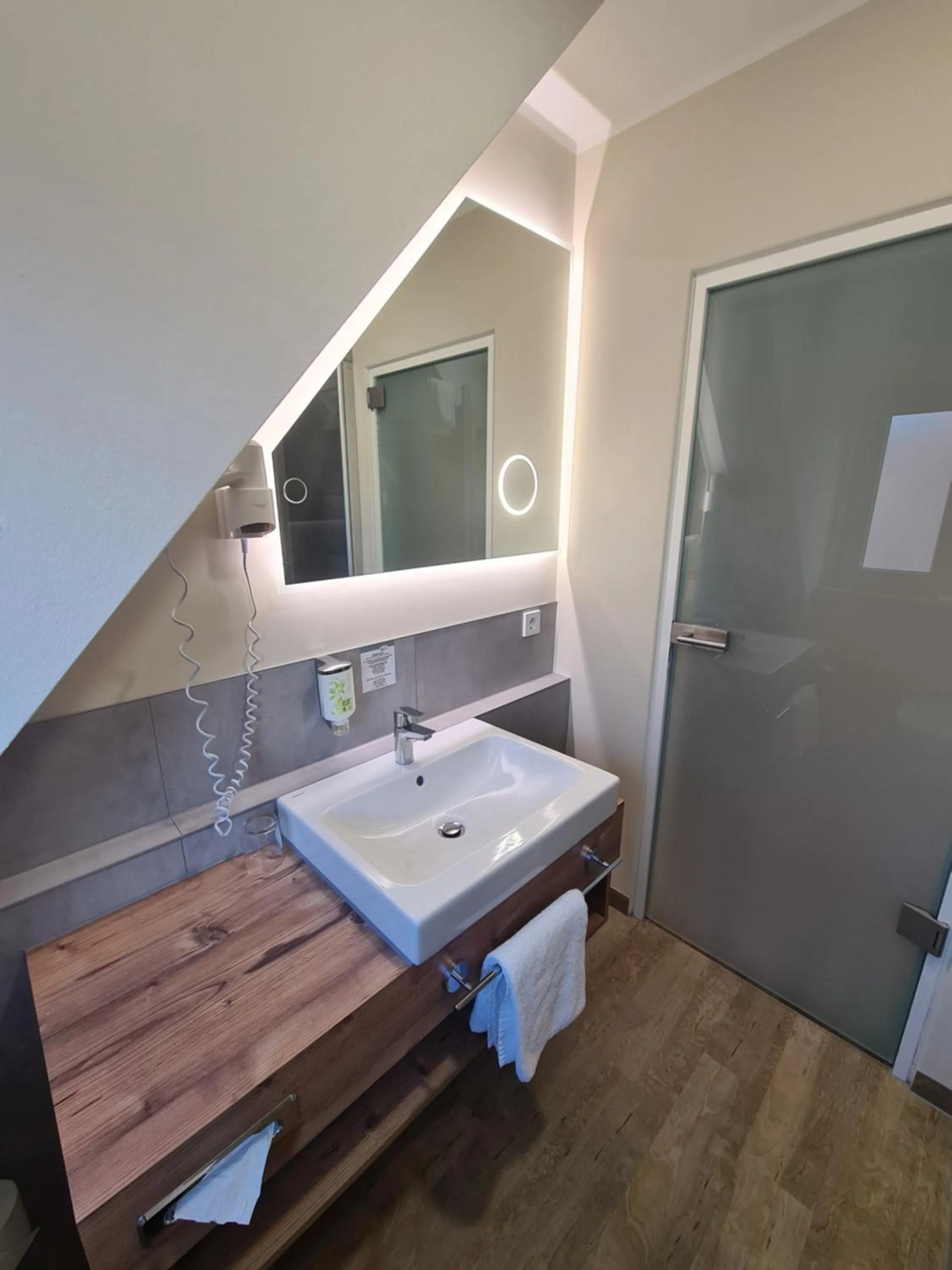 Bathroom in Stadthotel Engel