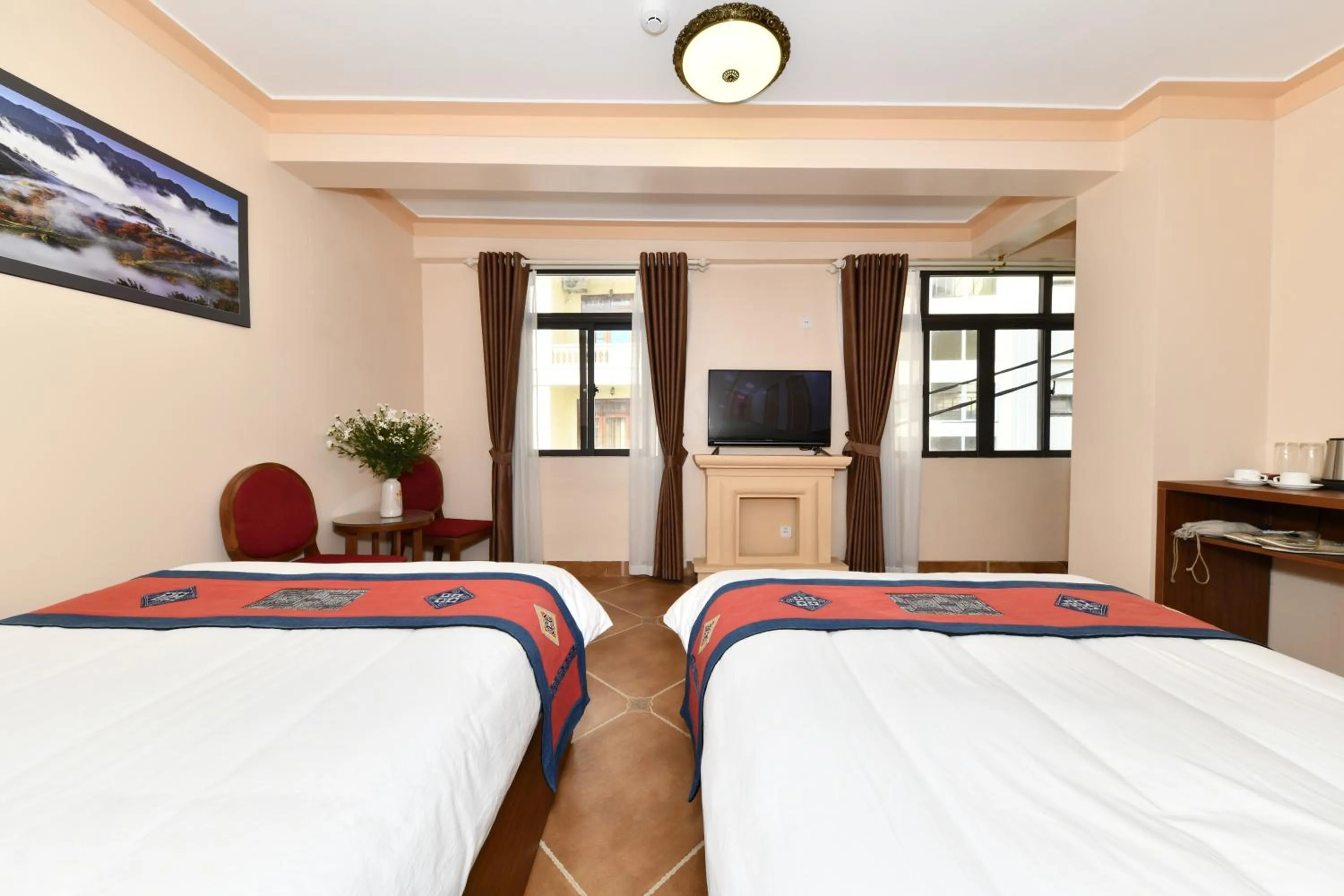 Bed in Sapa Symphony Hotel