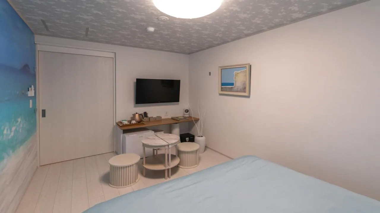 Bed in Shirahama no Yado Daigo