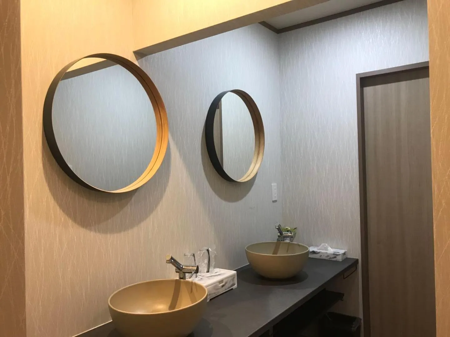 Photo of the whole room in Shirahama no Yado Daigo