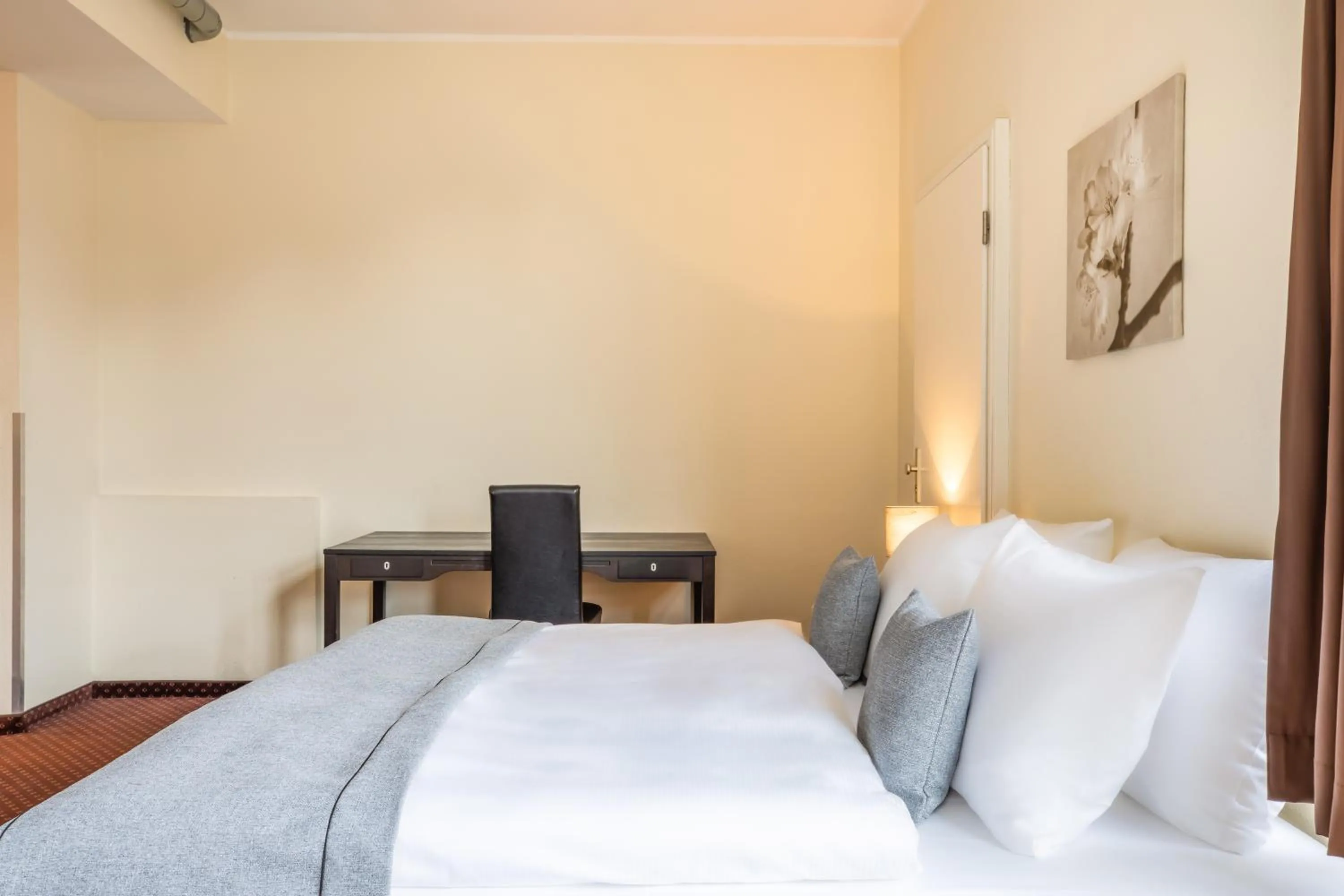 Bed in Novum Hotel City B Berlin Centrum