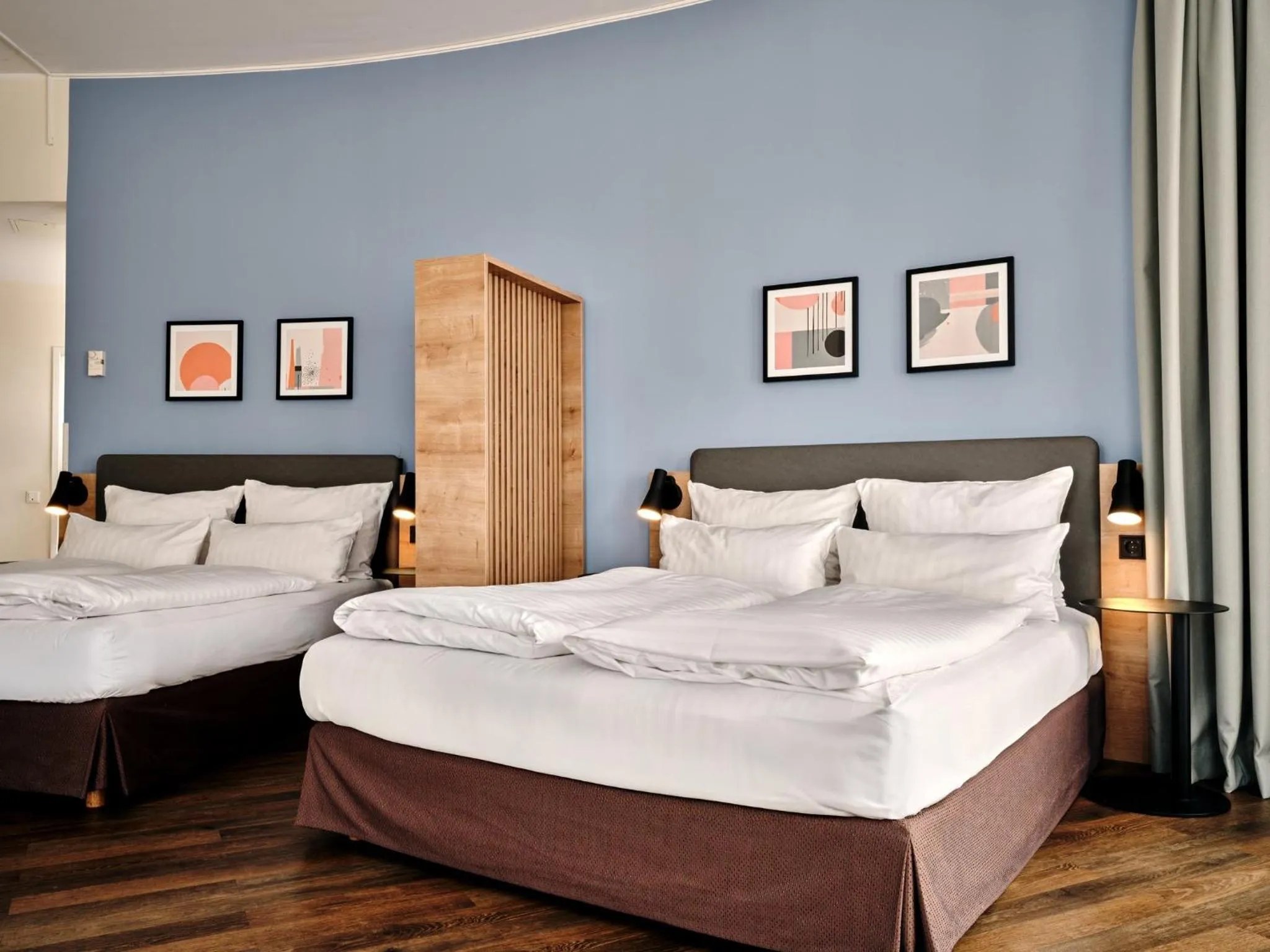 Photo of the whole room, Bed in Garner Hotel Berlin - Schöneberg by IHG