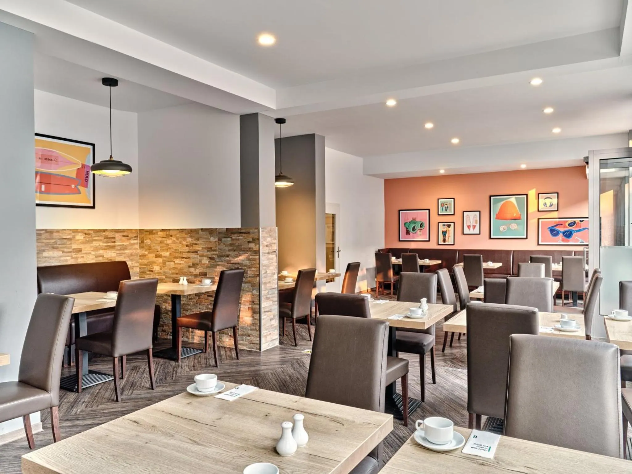 Breakfast in Garner Hotel Berlin - Schöneberg by IHG