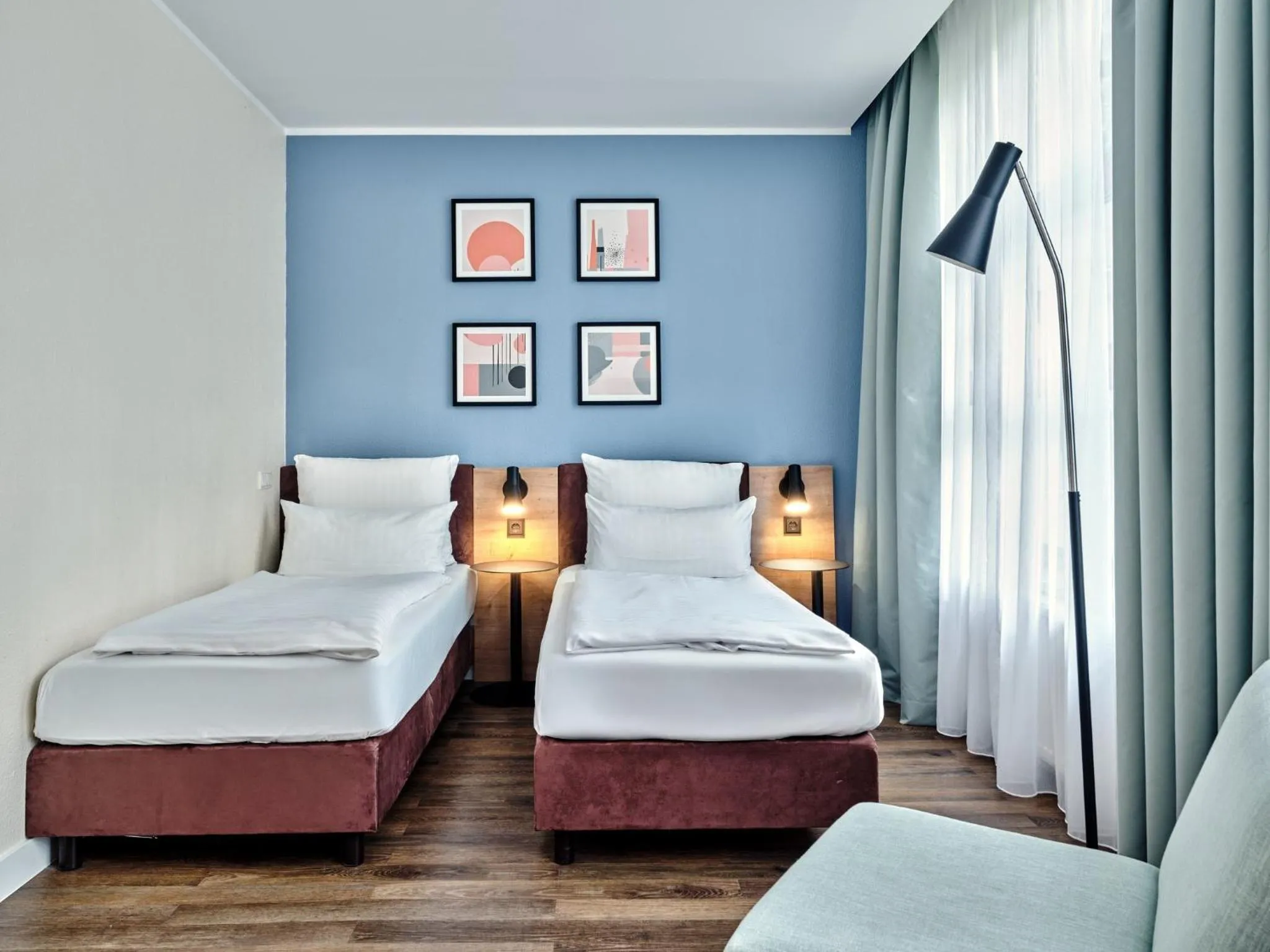 Photo of the whole room, Bed in Garner Hotel Berlin - Schöneberg by IHG