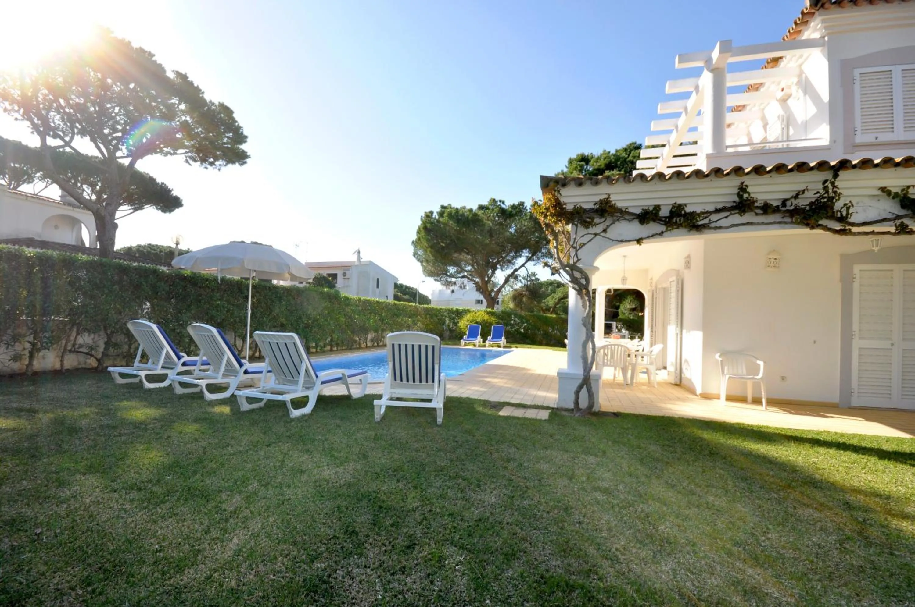 Patio in Charming Villa, Private Pool, Walking Distance to Centre, Free AC Wifi