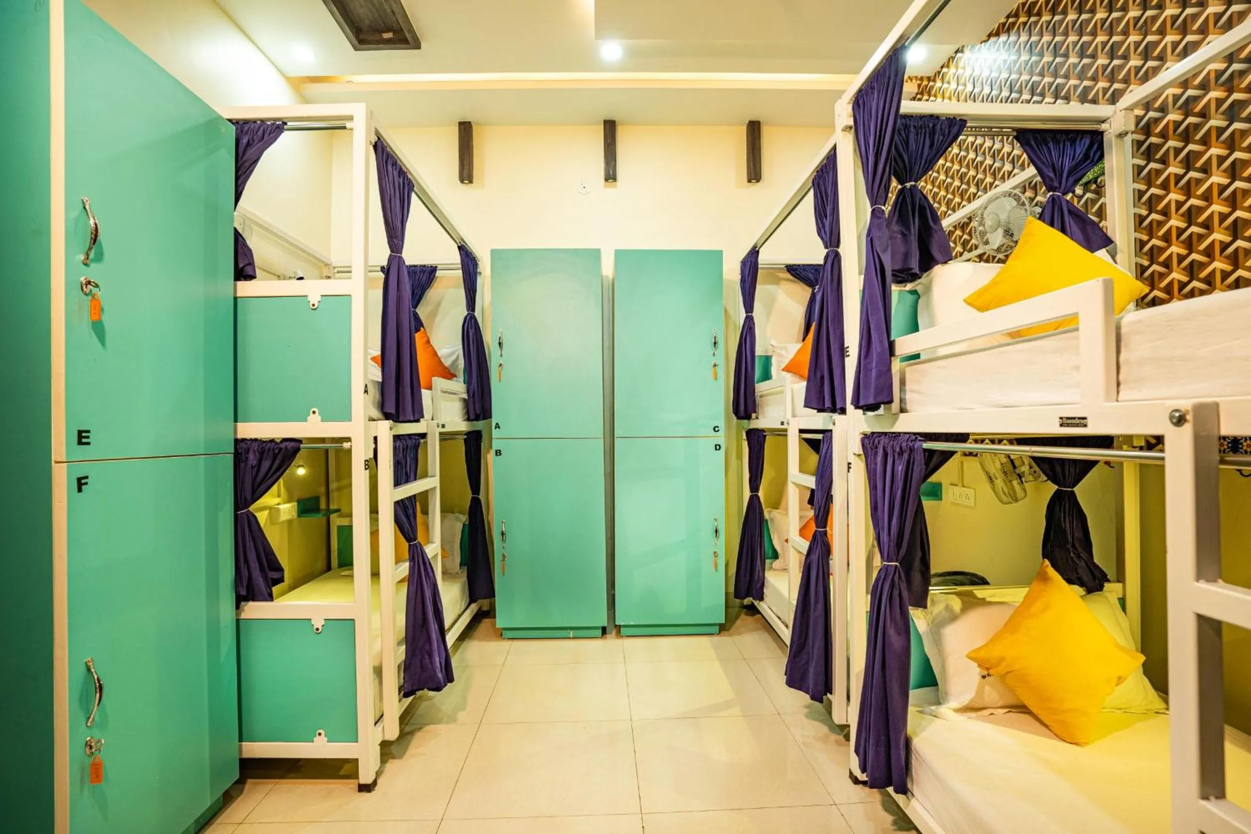 Bed in goSTOPS Amritsar, Chatiwind Gate