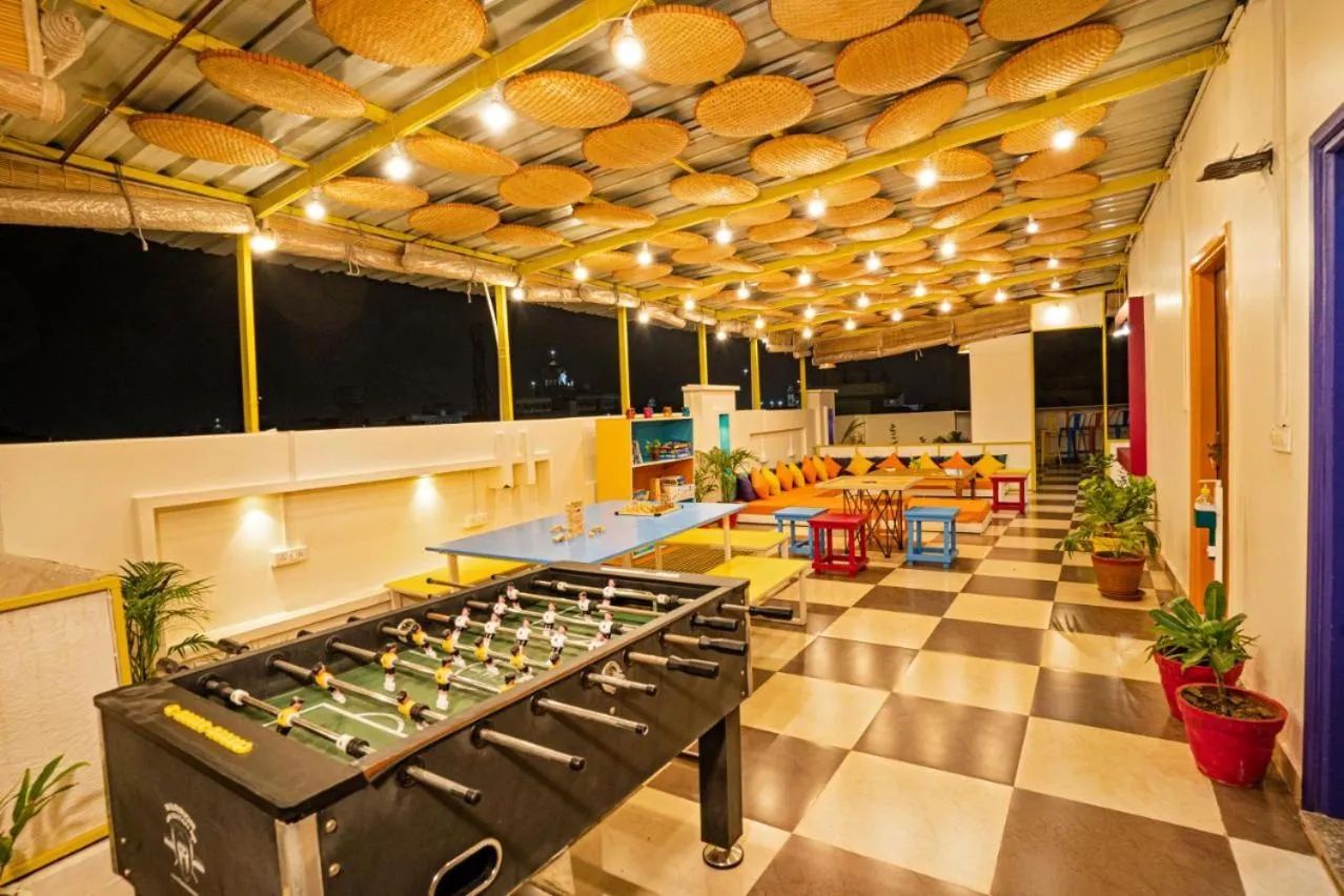 Seating area in goSTOPS Amritsar, Chatiwind Gate