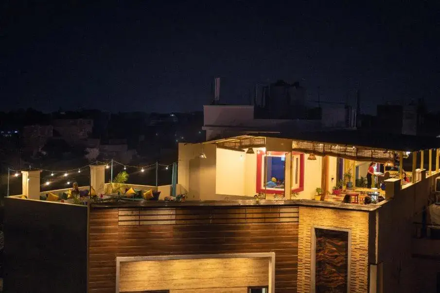 Facade/entrance in goSTOPS Amritsar, Chatiwind Gate Facade/entrance in goSTOPS Amritsar, Chatiwind Gate