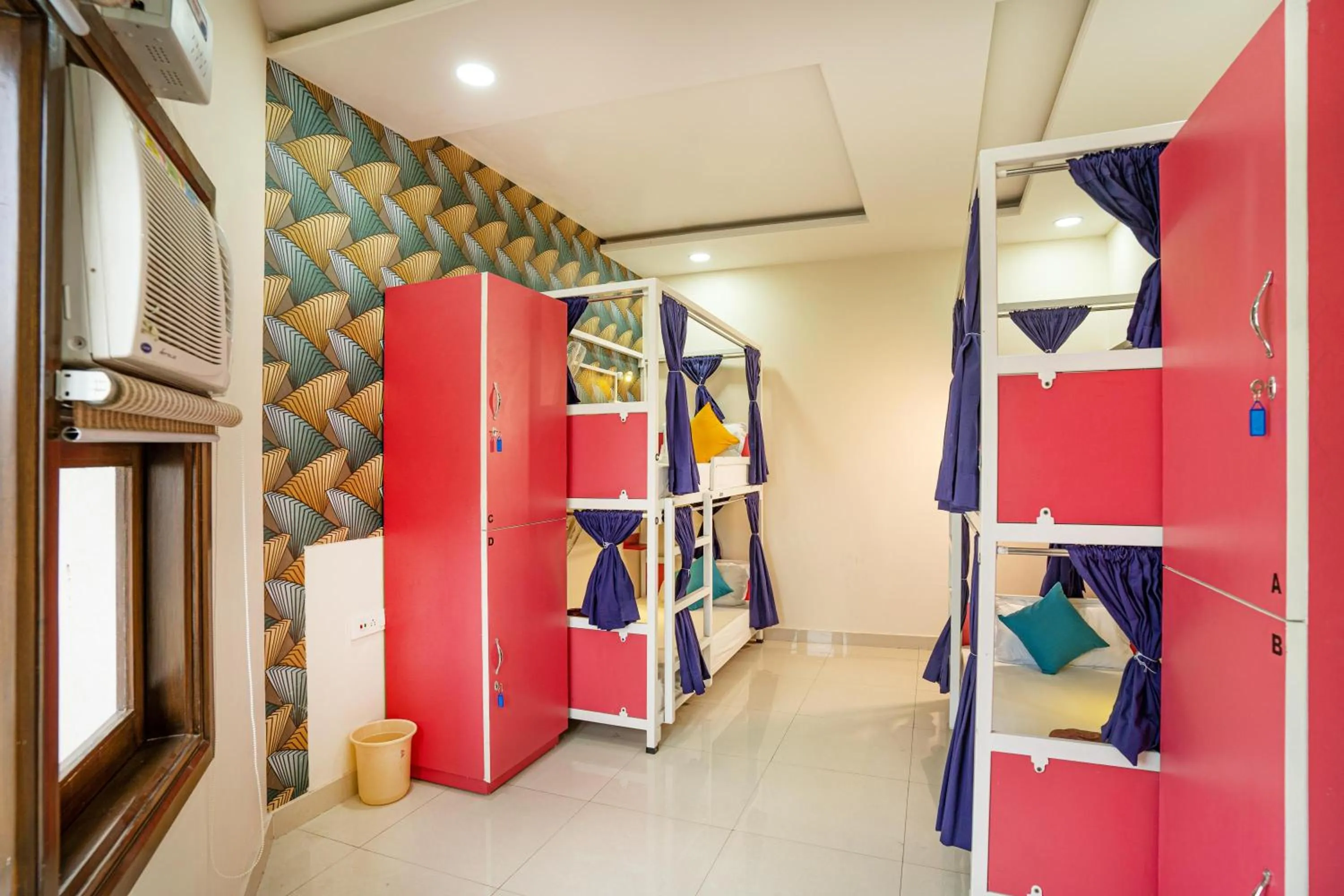 bunk bed in goSTOPS Amritsar, Chatiwind Gate