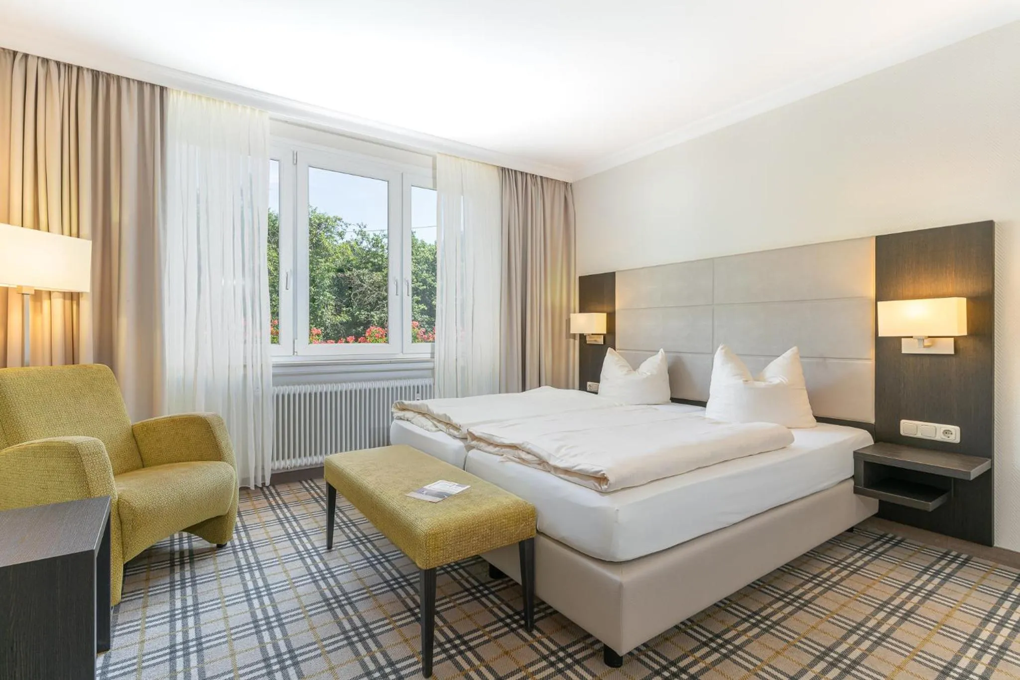 Bed in Hotel Restaurant Pollmanns