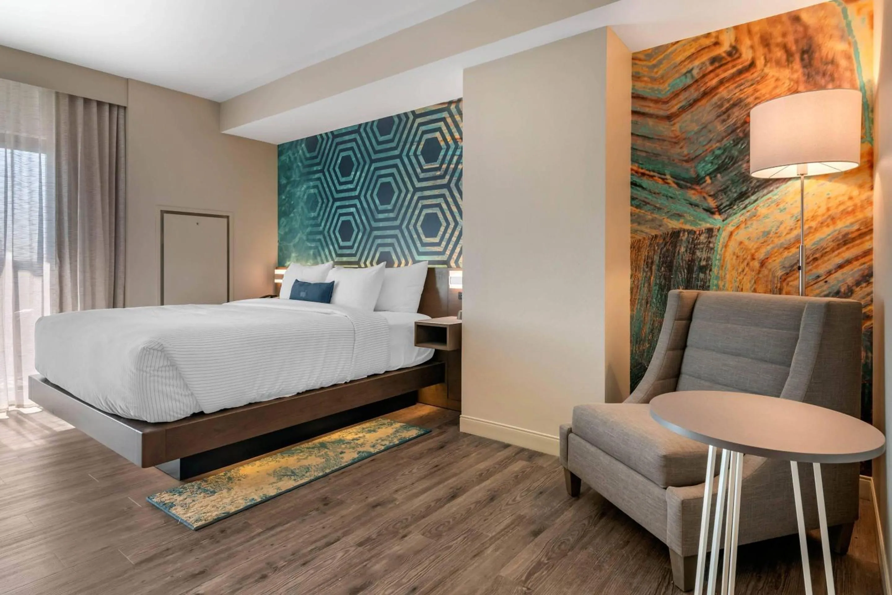 Bedroom, Bed in Cambria Hotel St Petersburg-Madeira Beach Marina