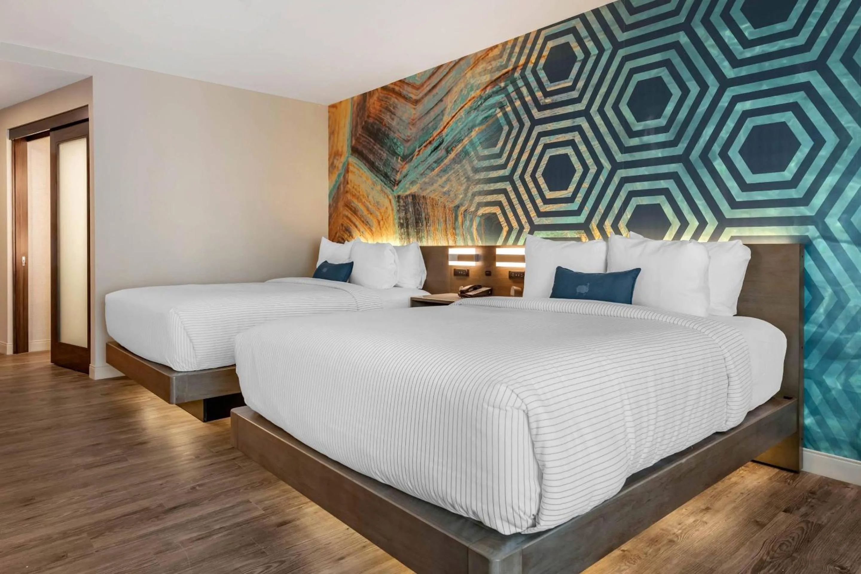 Bedroom, Bed in Cambria Hotel St Petersburg-Madeira Beach Marina