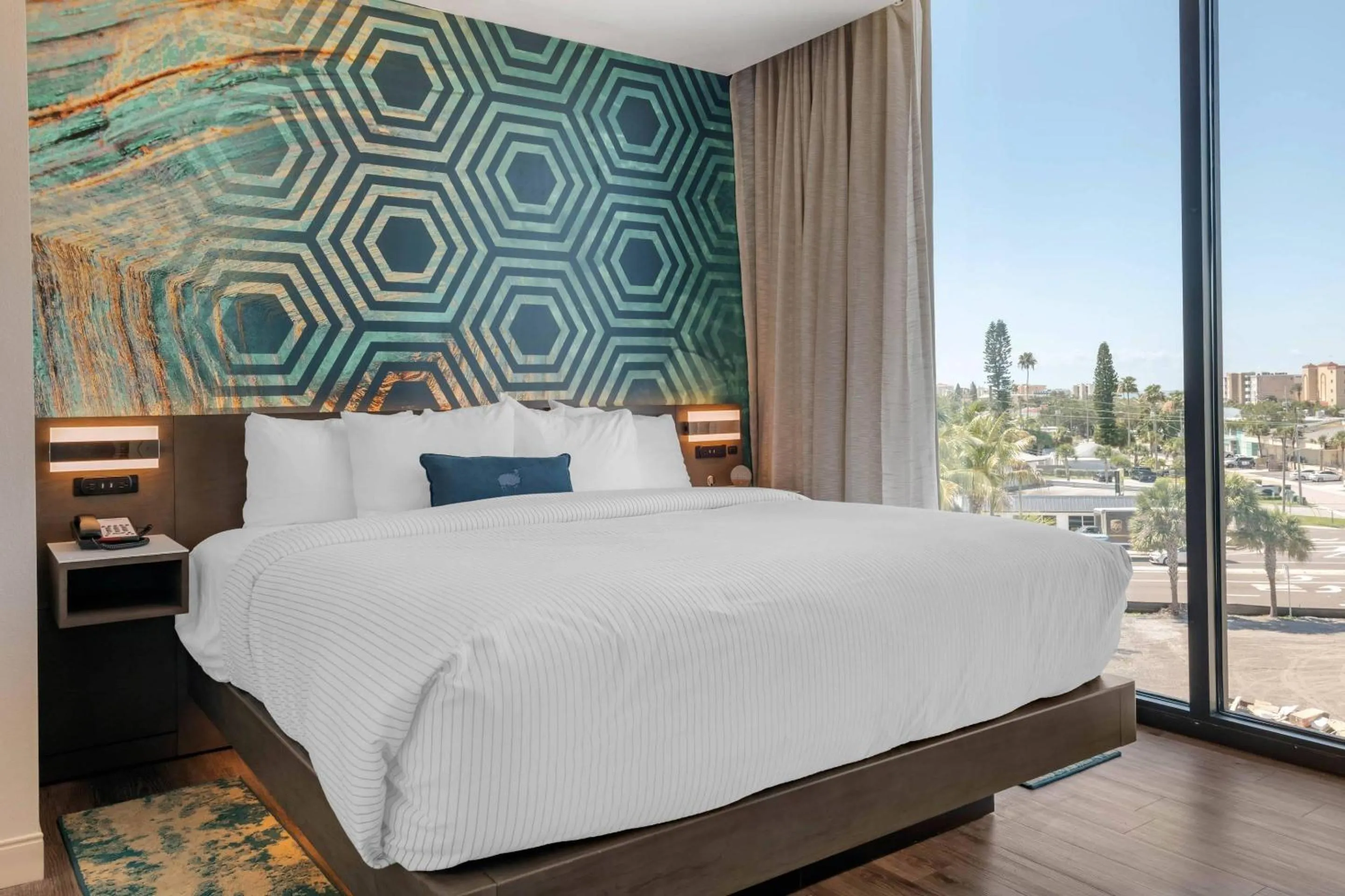 Bedroom, Bed in Cambria Hotel St Petersburg-Madeira Beach Marina