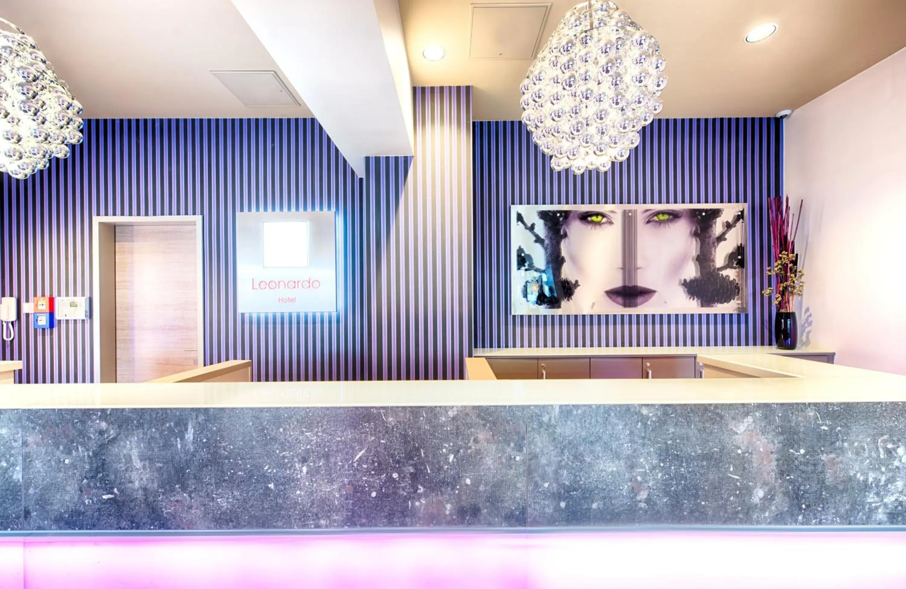 Lobby or reception in Leonardo Hotel Munich City Olympiapark Lobby or reception in Leonardo Hotel Munich City Olympiapark