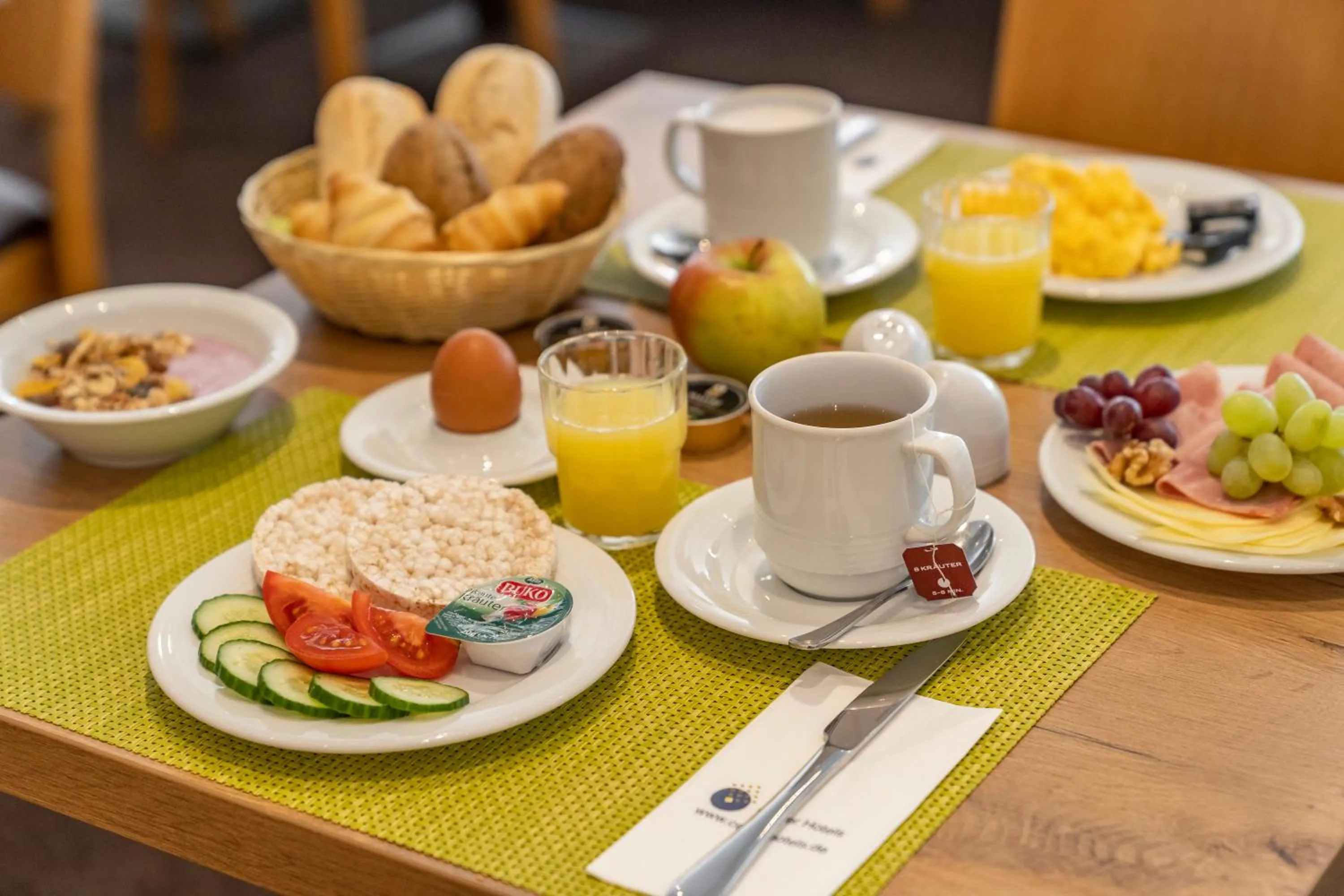 Breakfast in Center Hotel Kaiserhof