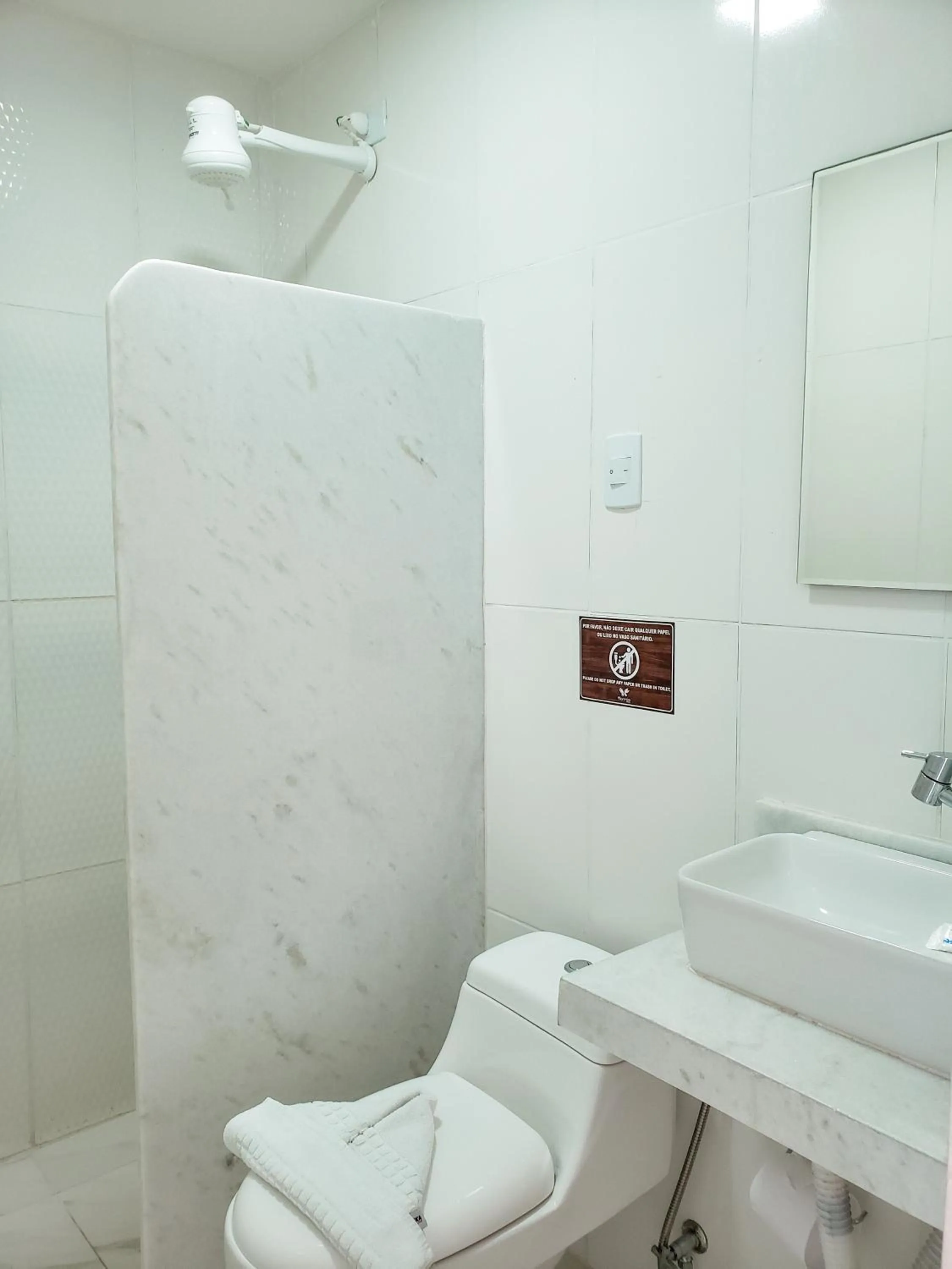 Toilet in Pousada Maresia Unique Beira Mar