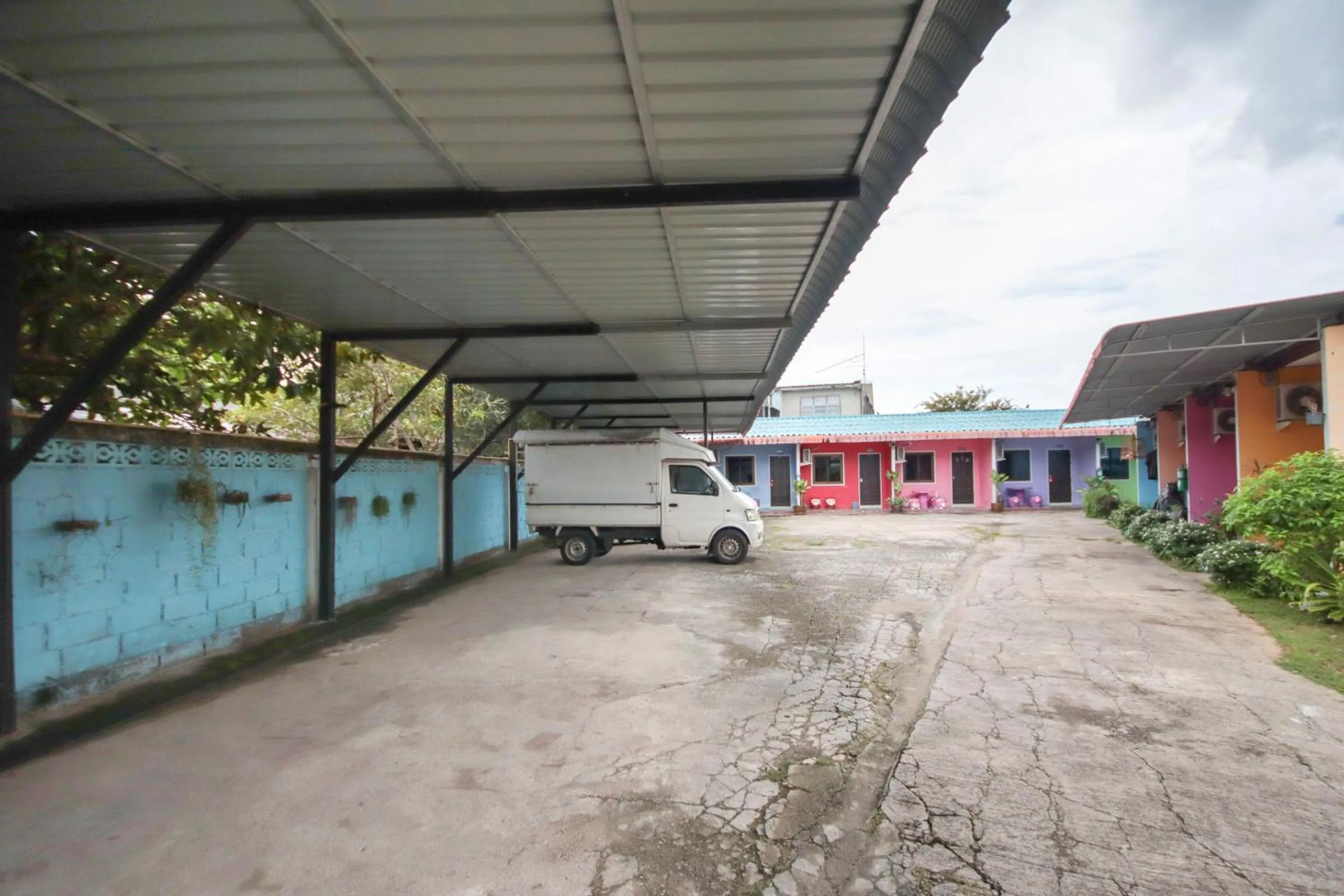 On site in OYO 682 Fishering Home