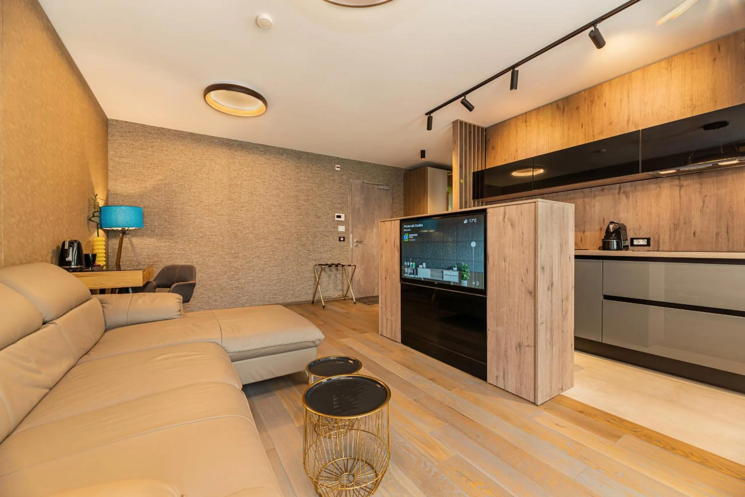 TV and multimedia in Promenada Studios