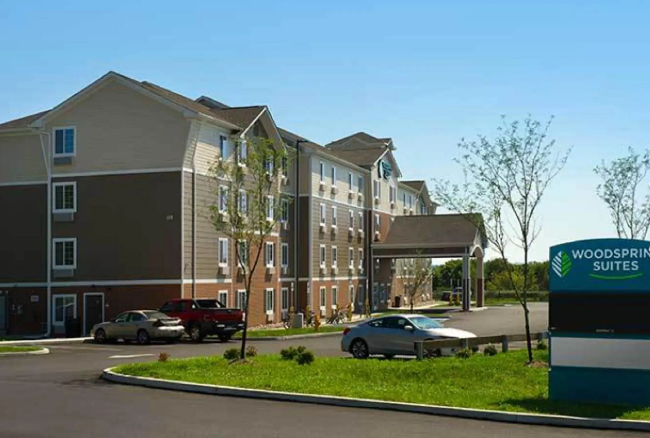 Facade/entrance, Property Building in WoodSpring Suites Allentown