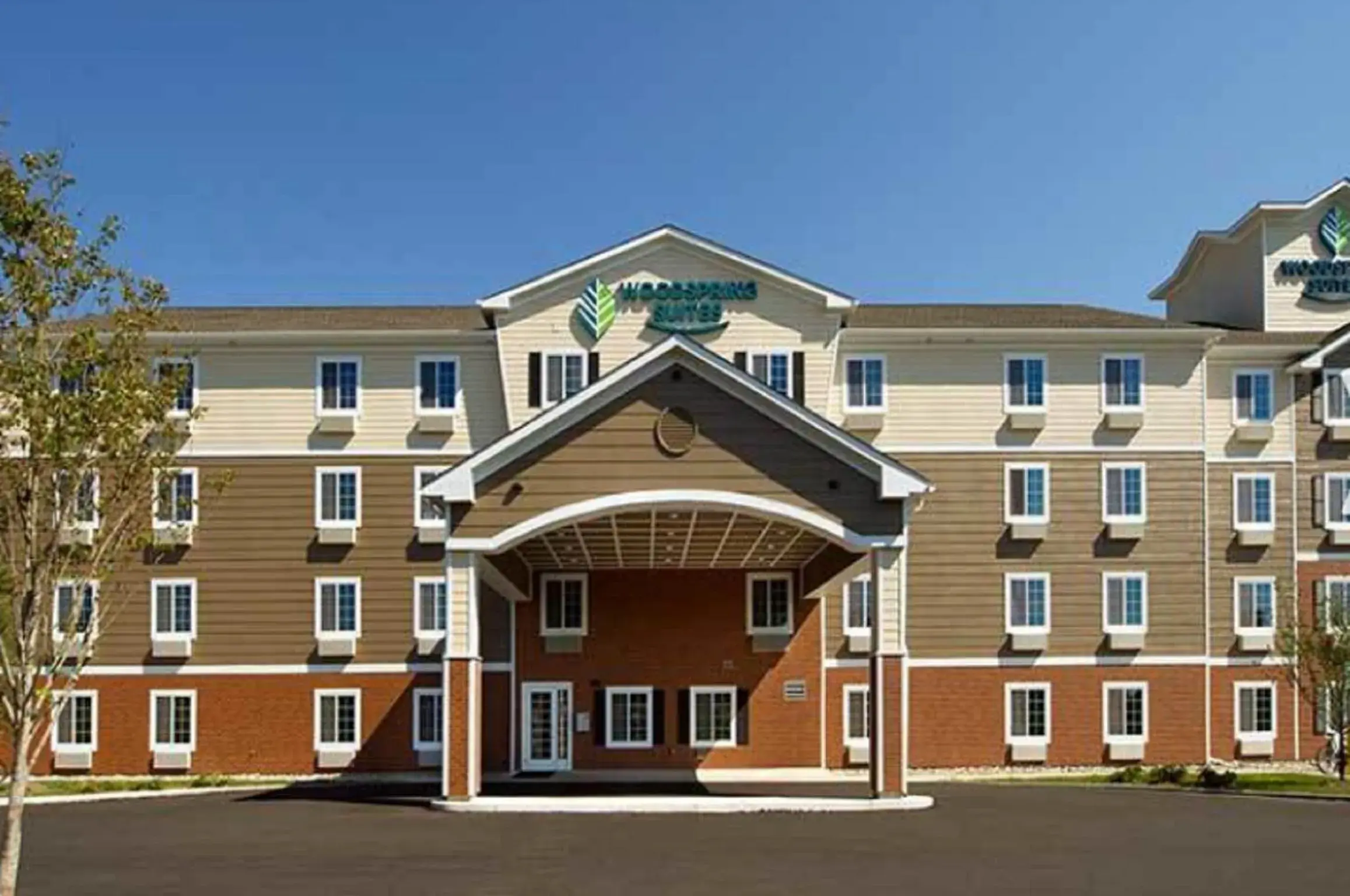 Facade/entrance, Property Building in WoodSpring Suites Allentown