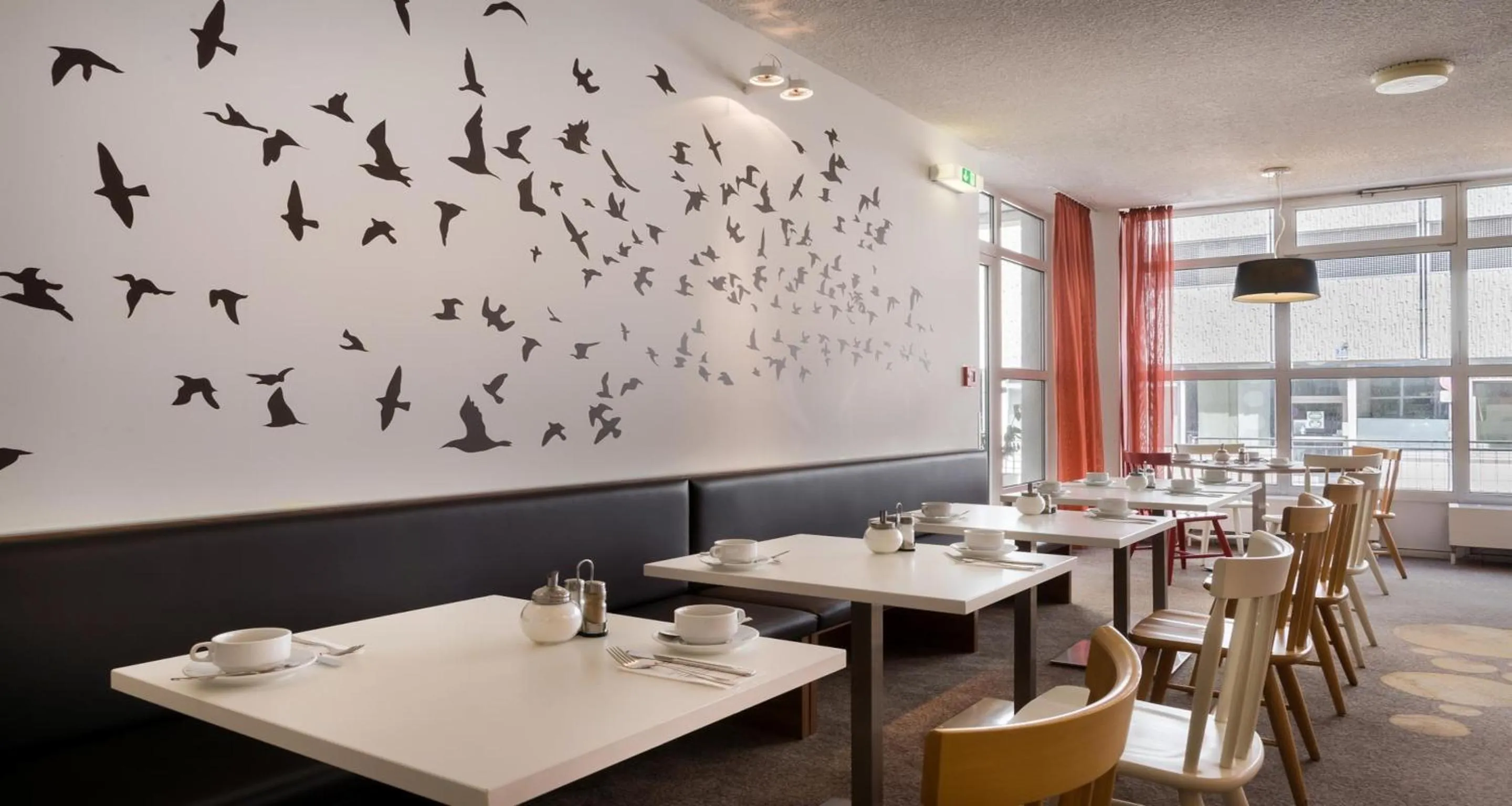 Restaurant/places to eat in Sure Hotel by Best Western Muenchen Hauptbahnhof