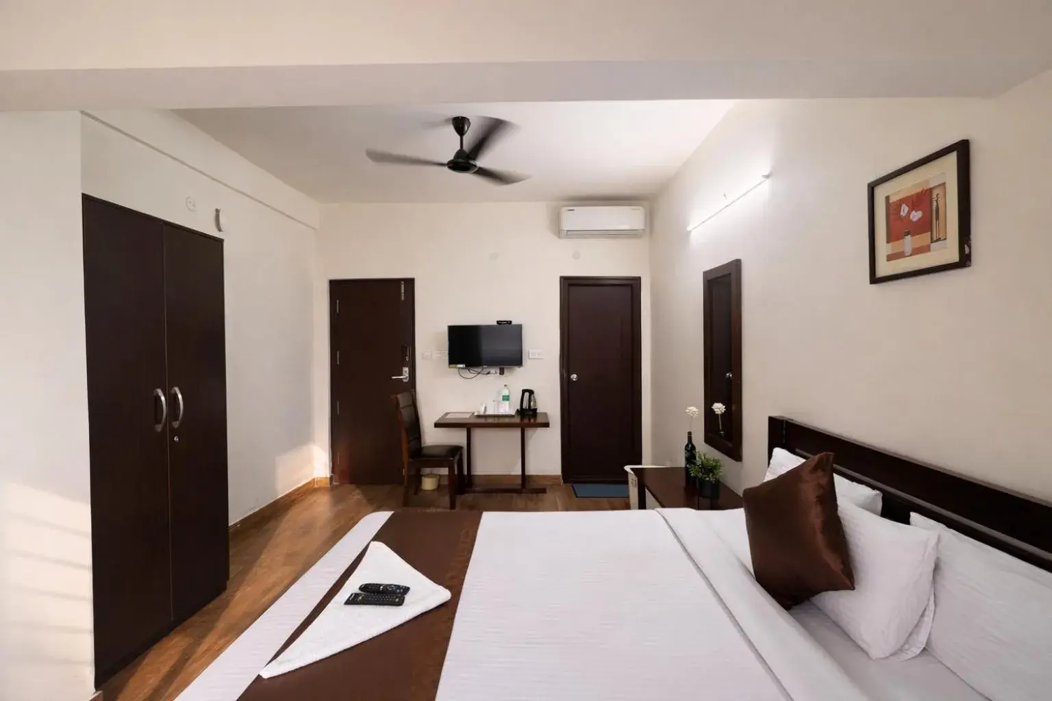 Bed in Coffee Bean Inn Bed in Coffee Bean Inn