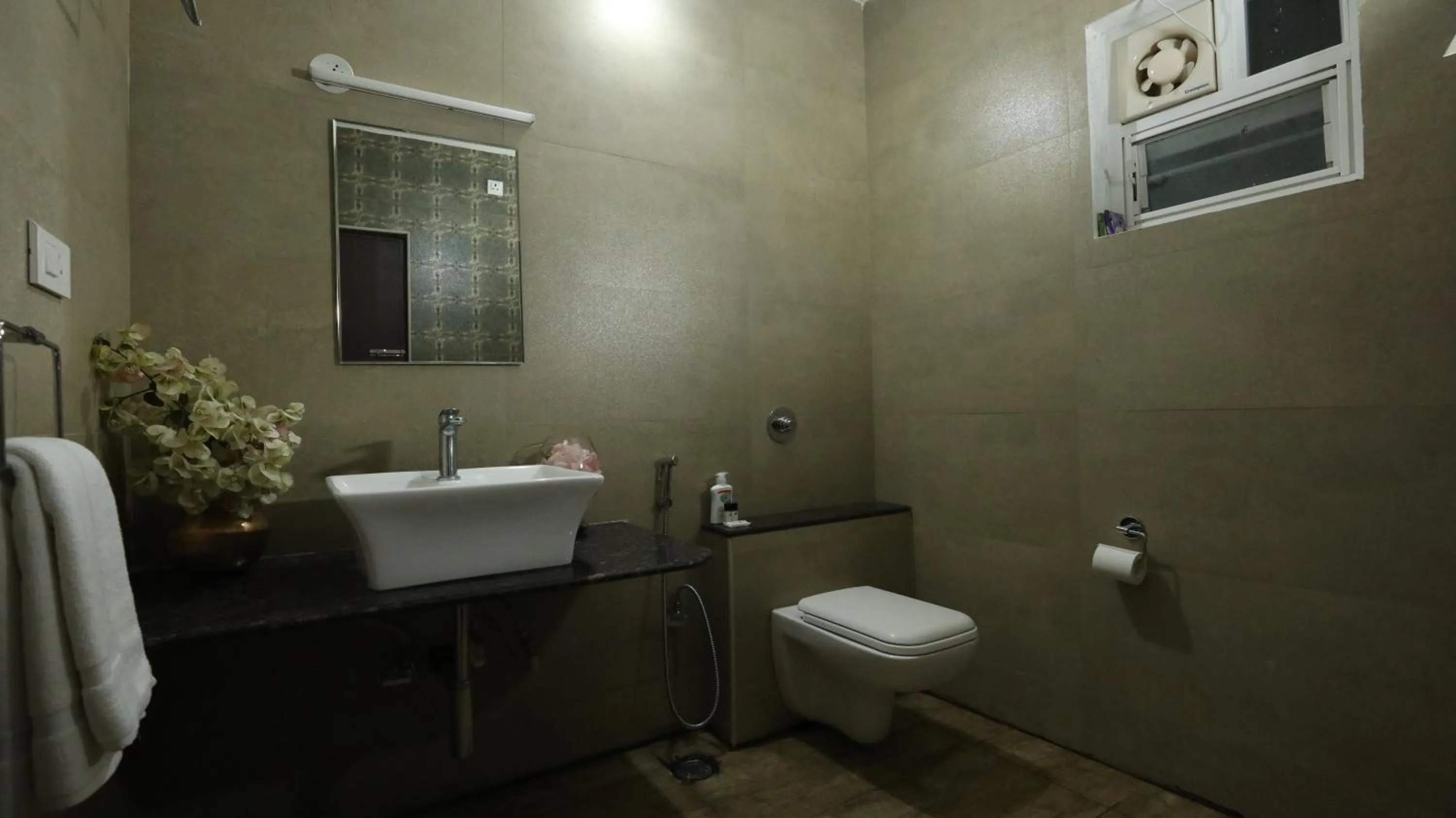 Bathroom in Hotel Coffee Bean