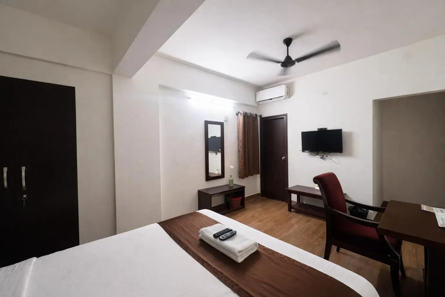 Bed in Coffee Bean Inn Bed in Coffee Bean Inn