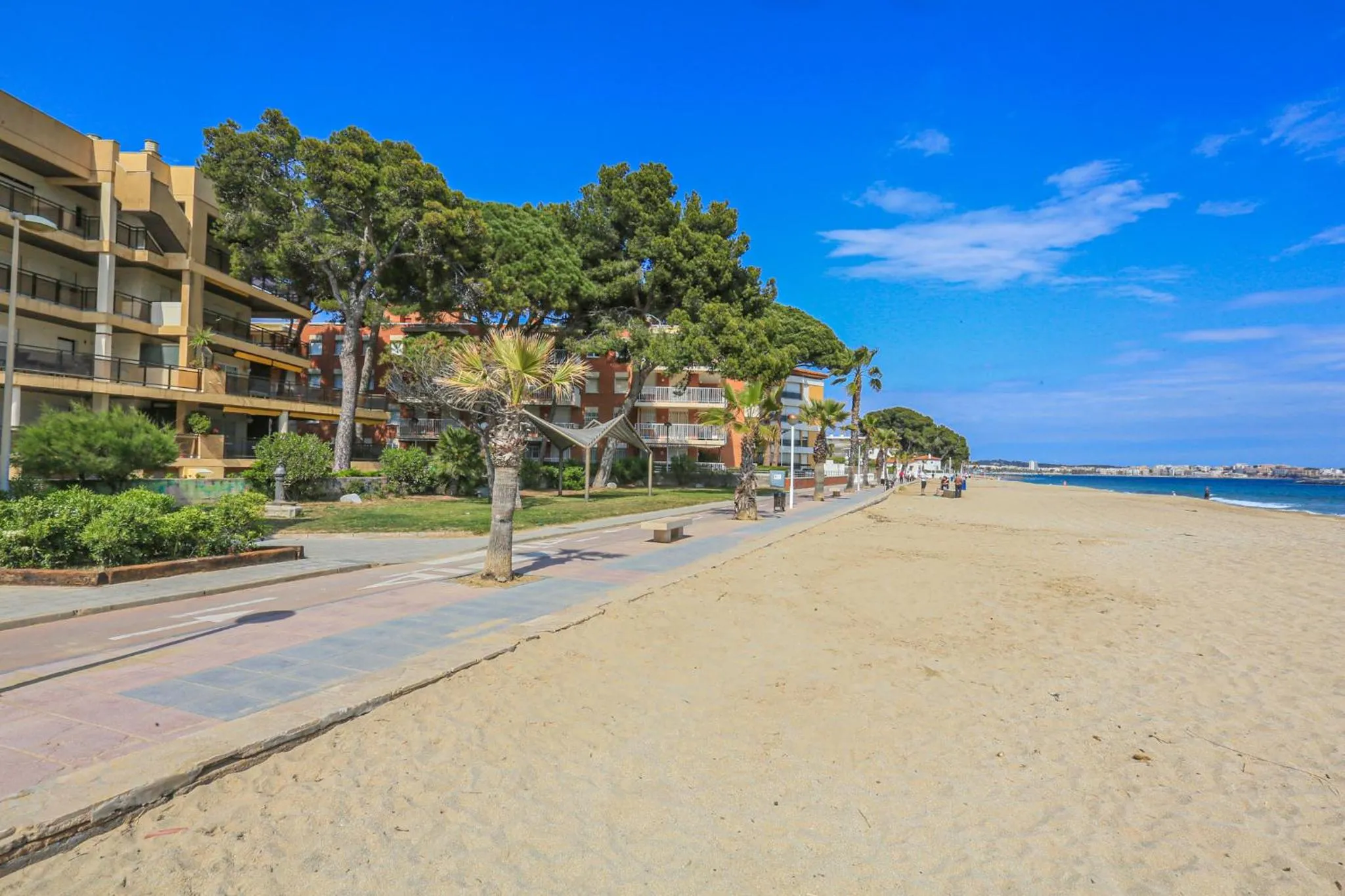 LITORAL COSTA DORADA - TXINGUDI Only families