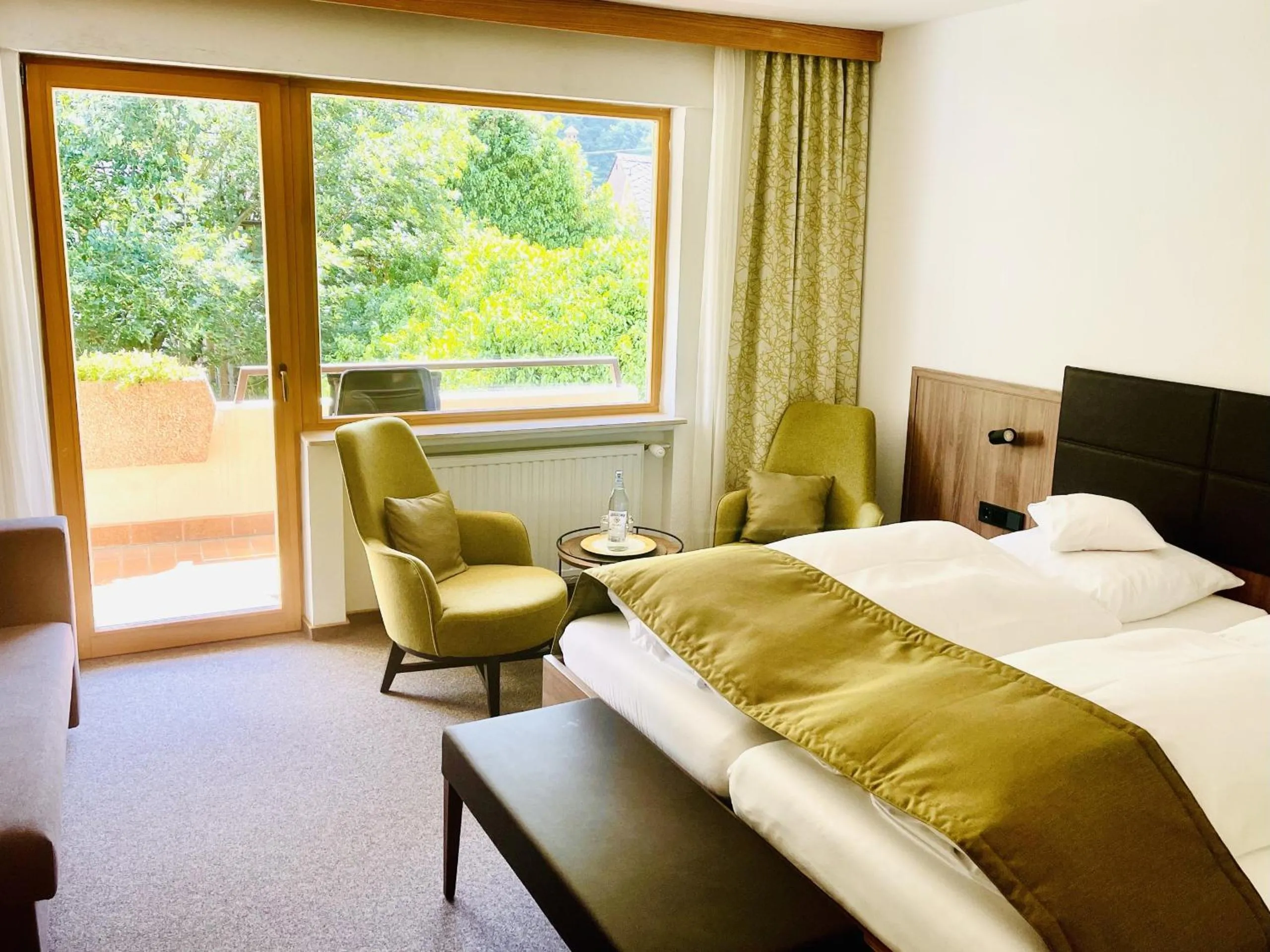 Bedroom, Bed in Hotel Weingut Dehren