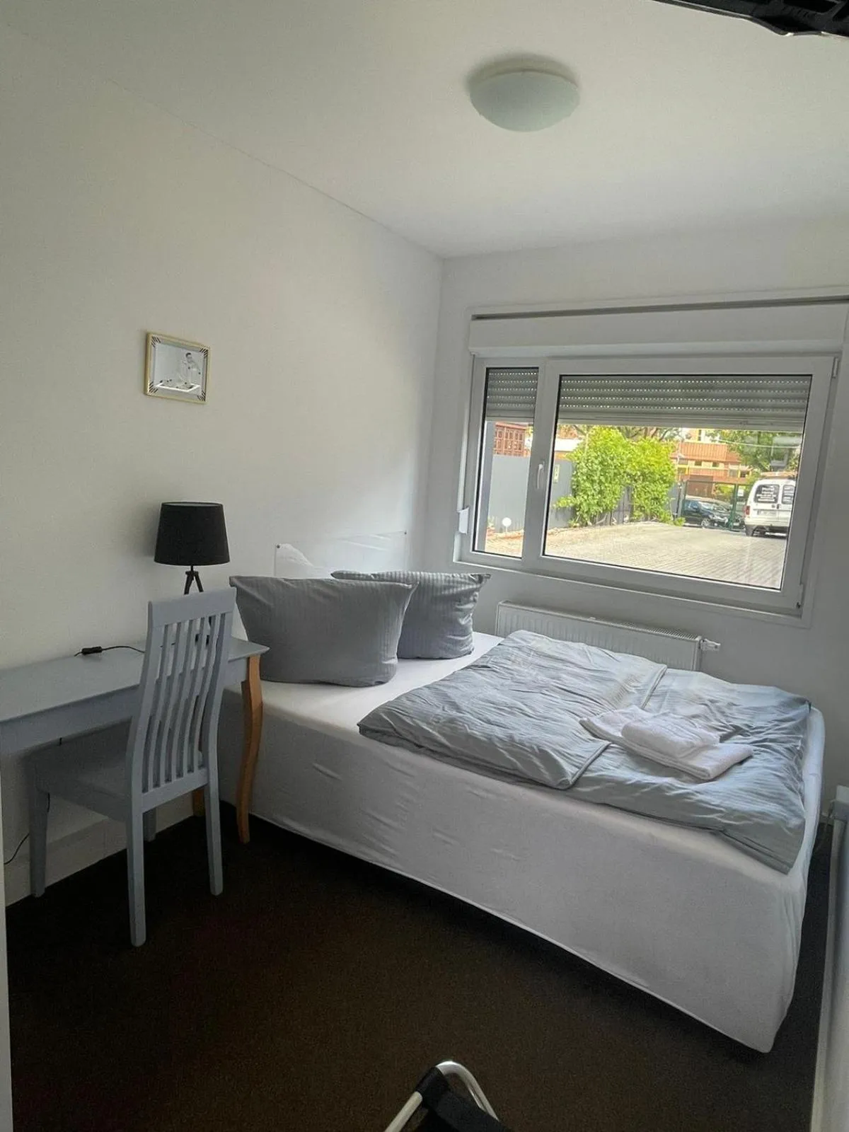 Photo of the whole room, Bed in Motel Home Berlin