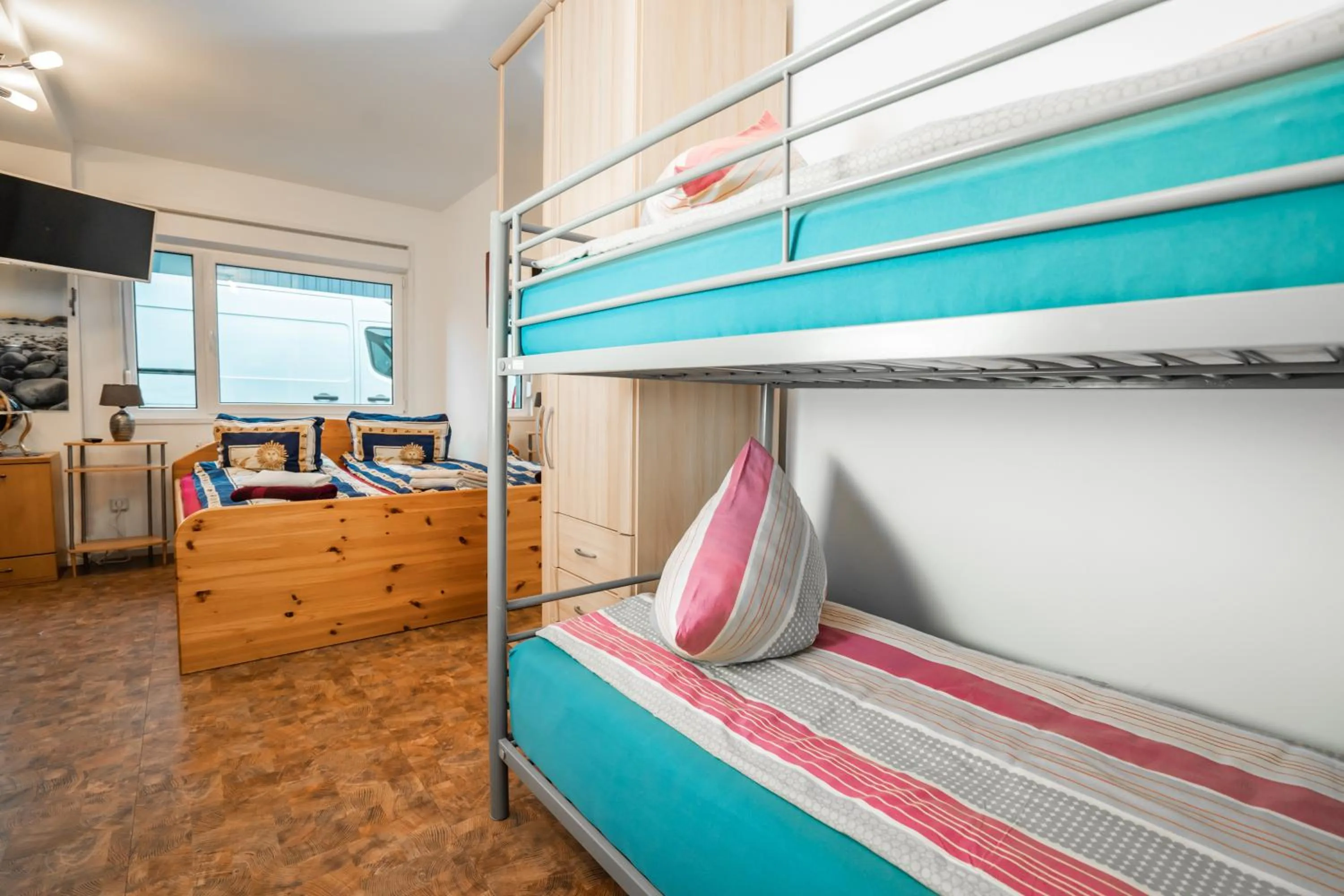 Photo of the whole room, Bed in Motel Home Berlin