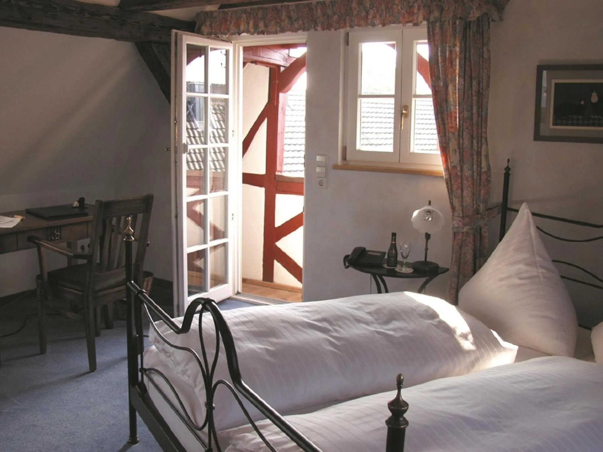 Bedroom, Bed in Hotel Engel