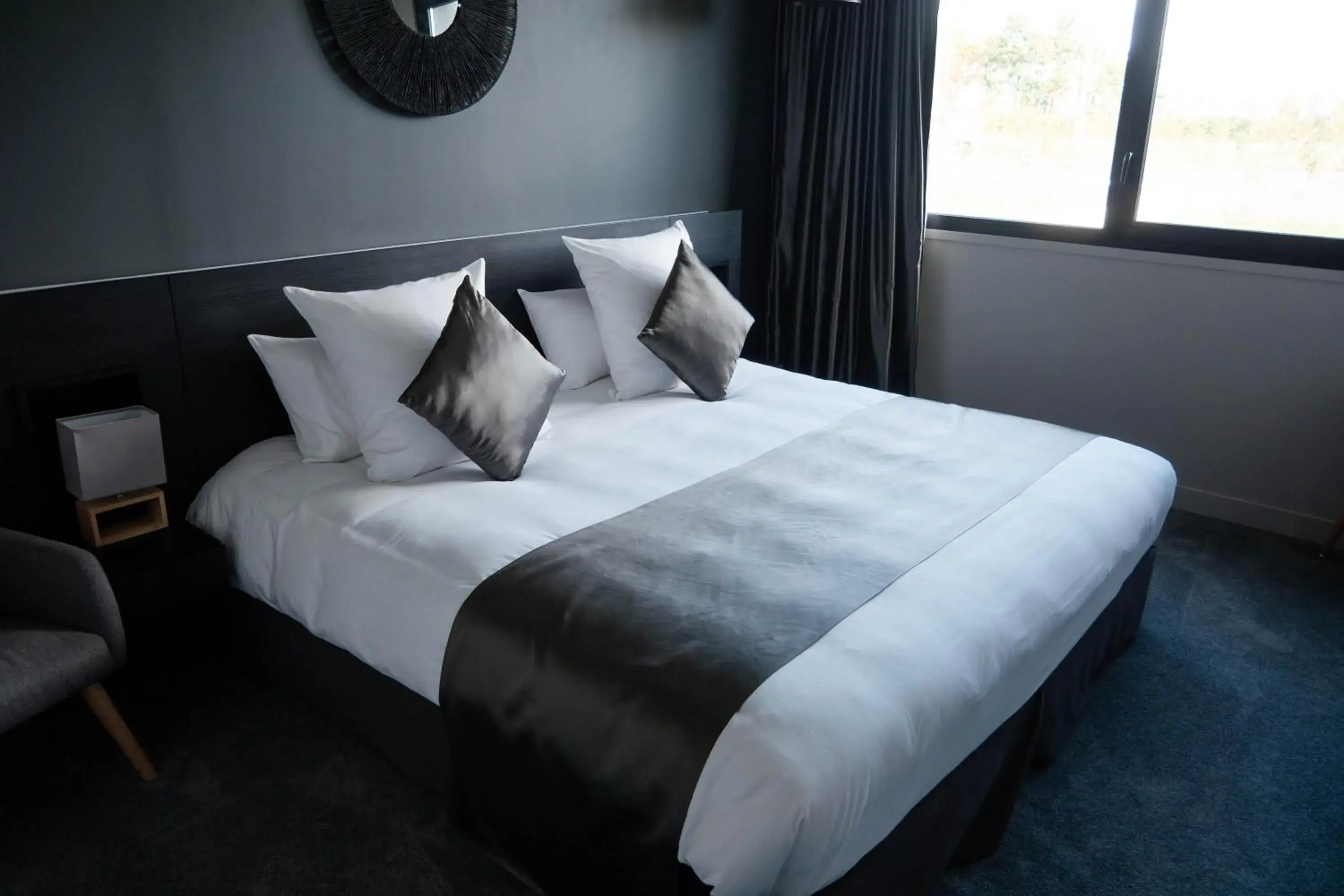 Bed in Hôtel & Restaurant La maison des blés Bed in Hôtel & Restaurant La maison des blés