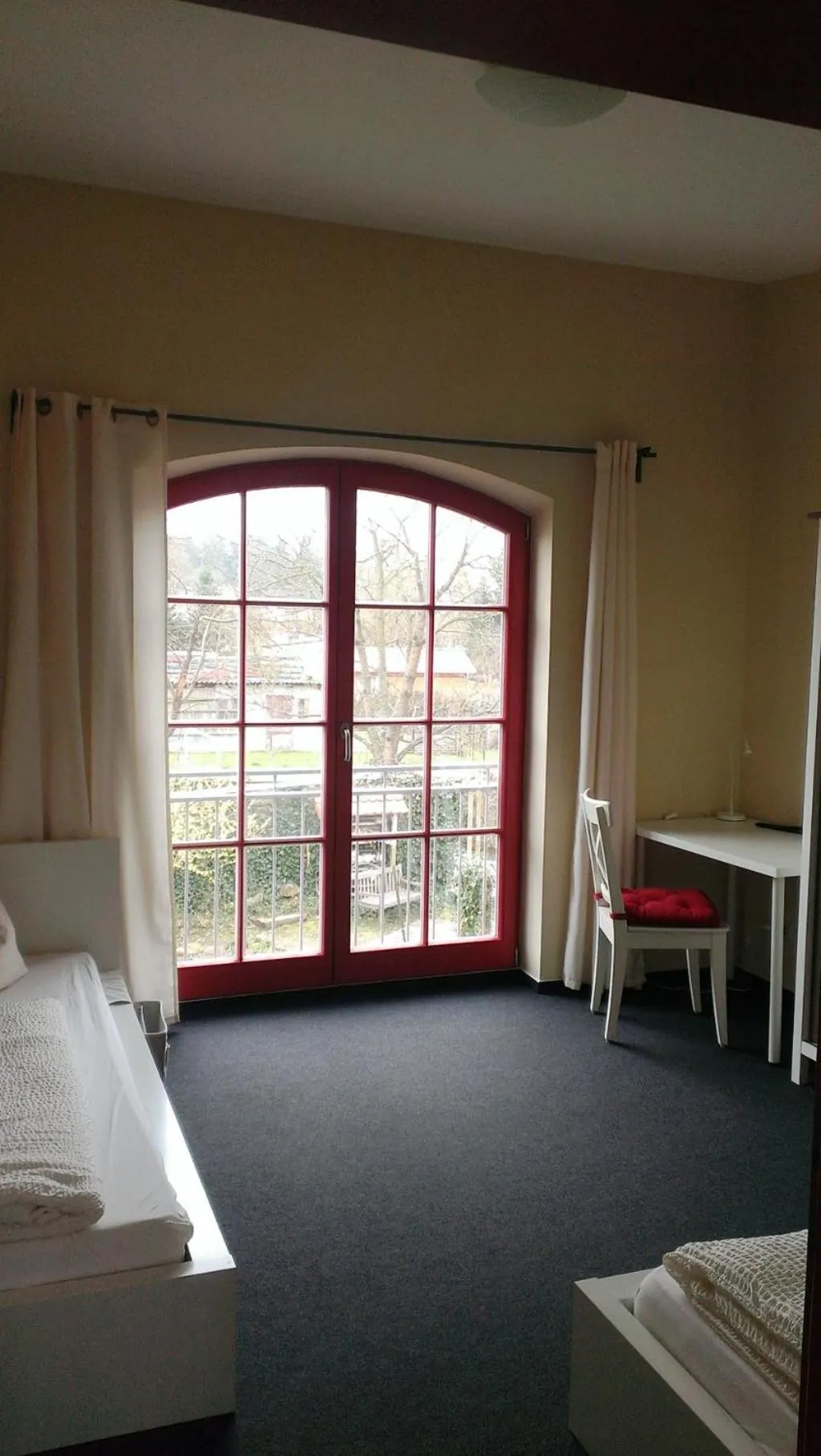 Photo of the whole room, Bed in Kulturgasthof Alte Reederei